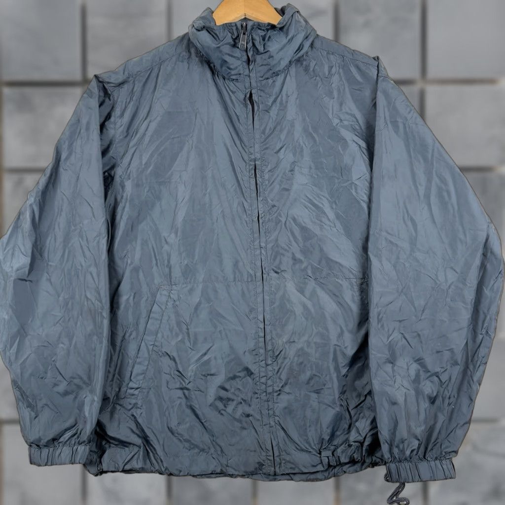 Eddie Bauer VINTAGE Eddie Bauer Jacket Mens S Blue Windbreaker Nylon Size US S / EU 44-46 / 1 - 1 Thumbnail