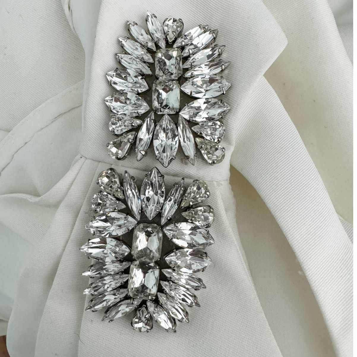 Sachin & Babi Sachin & Babi Martina One-Shoulder Gown Wedding Dress size 8 Size M / US 6-8 / IT 42-44 - 10 Thumbnail