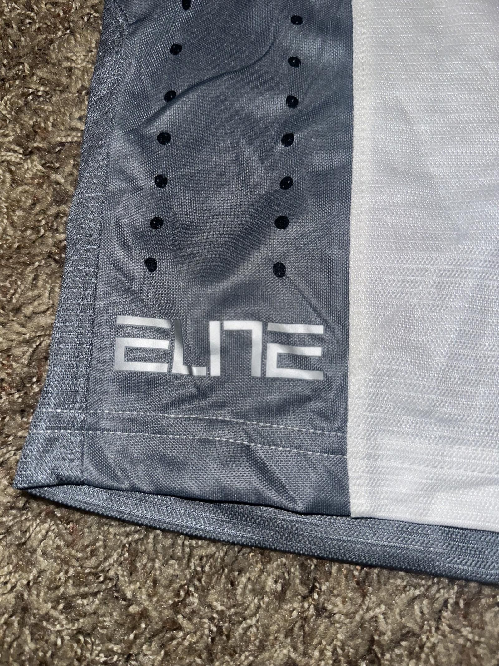 Nike Nike Men’s Elite Basketball Athletic Mesh Shorts 2015 Size US 34 / EU 50 - 3 Thumbnail
