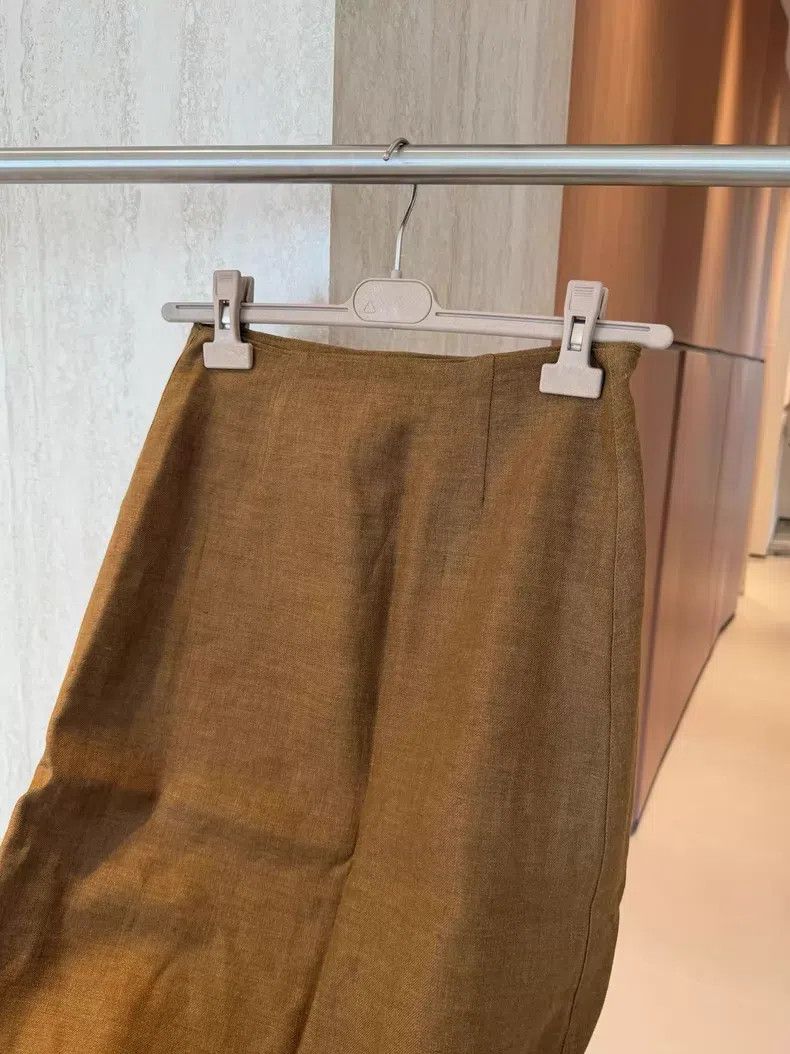 Loro Piana Loro Piana Camel Linen and Wool Blend Buckle Skirt Size 25" / US 0 / IT 36 - 5 Thumbnail