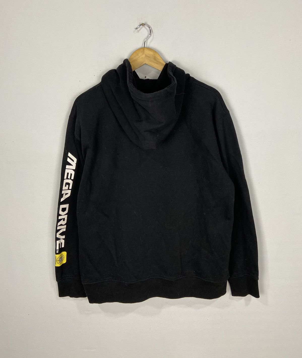 The Game × Vintage Vintage Mega Drive Sega Hoodie Sweater Size US L / EU 52-54 / 3 - 7 Thumbnail