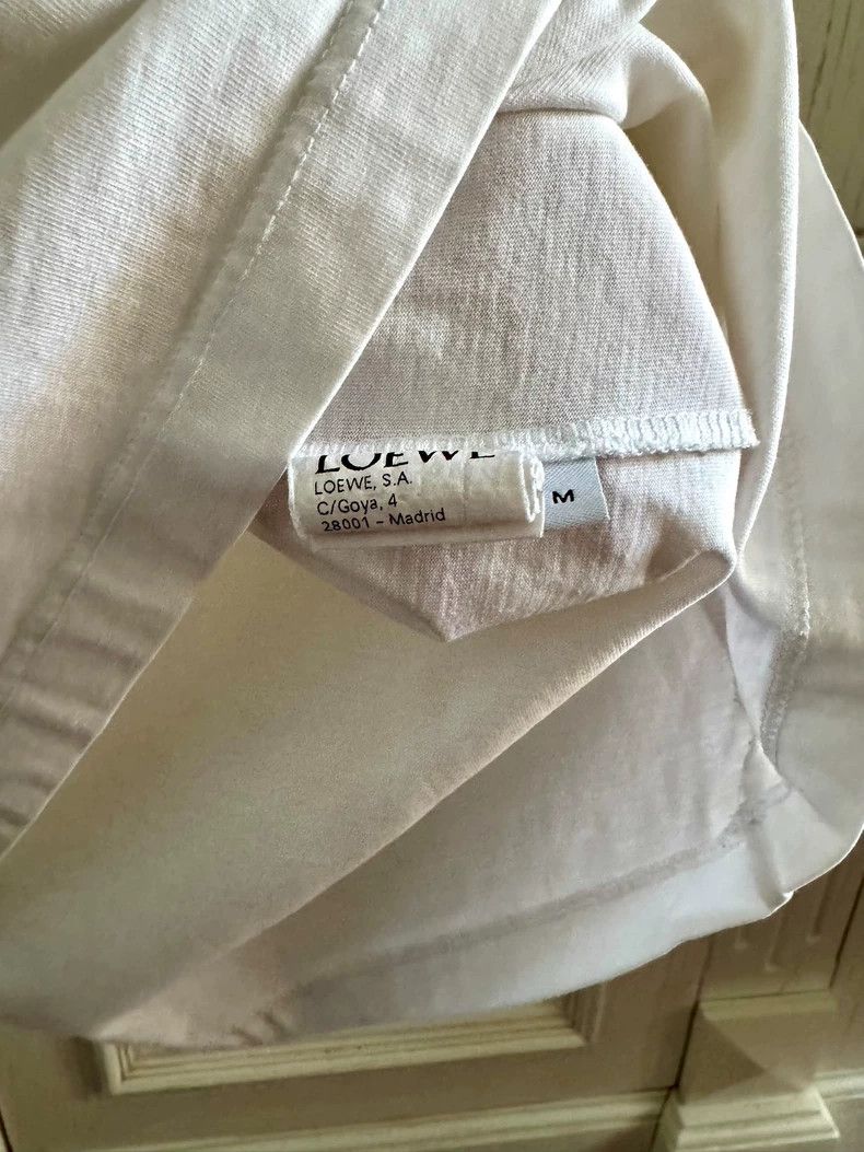 Loewe LOEWE White classic T-shirt Size M / US 6-8 / IT 42-44 - 4 Thumbnail