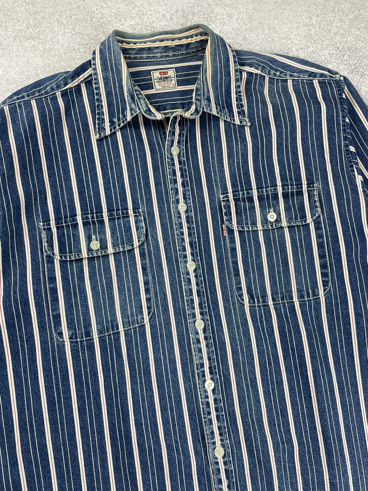 Levi's × Levi's Vintage Clothing × Vintage Vintage 90’s Levi’s Striped Long Sleeved Denim Shirt Cowboy Size US L / EU 52-54 / 3 - 2 Thumbnail
