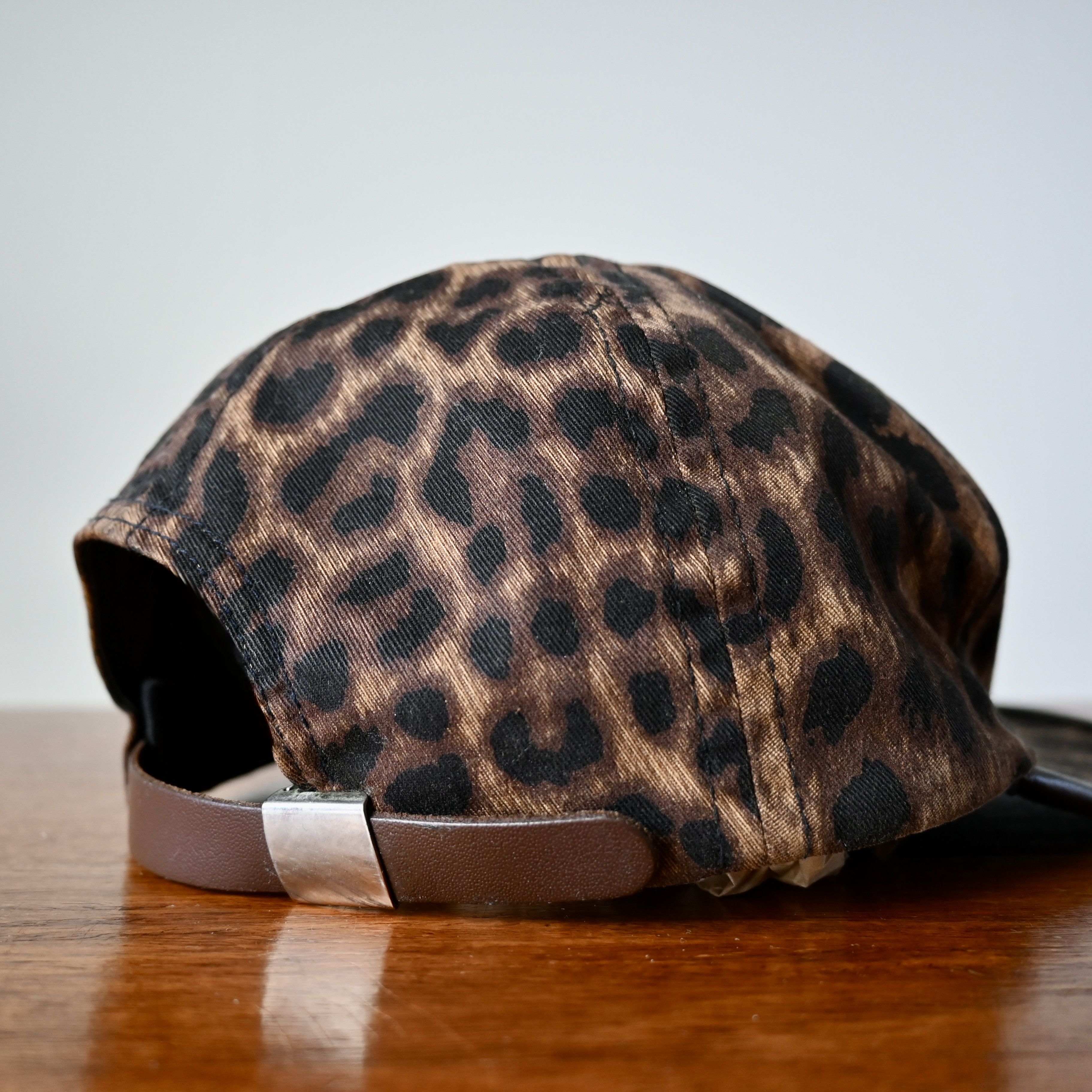 Supreme 2011 S/S, Vintage SUPREME Leopard 5-panel camp hat Size ONE SIZE - 4 Thumbnail