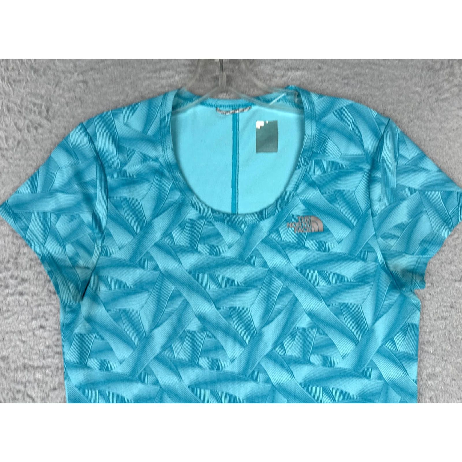 The North Face The North Face Shirt Women XS Blue Crew Vaporwick Poly Geometric T-Shirt Casual Womens Short Sleeve Lightweight Classic Outdoor Size XS / US 0-2 / IT 36-38 - 4 Thumbnail