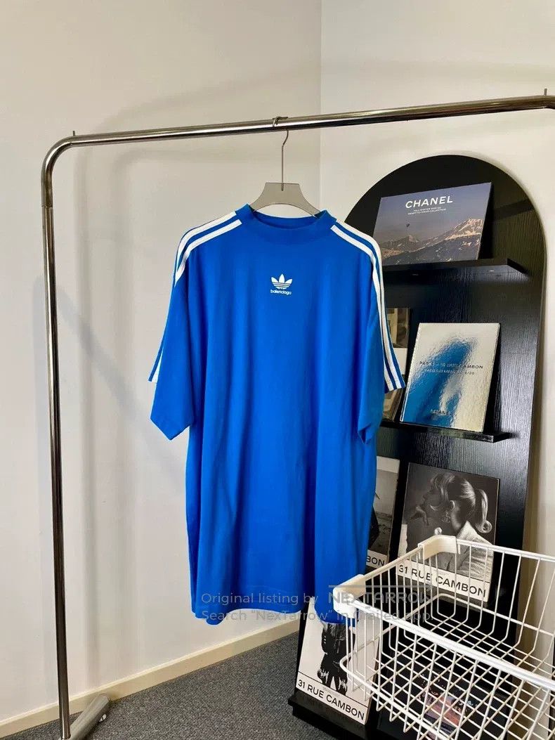 Balenciaga Balenciaga short sleeves Size US L / EU 52-54 / 3 - 1 Thumbnail