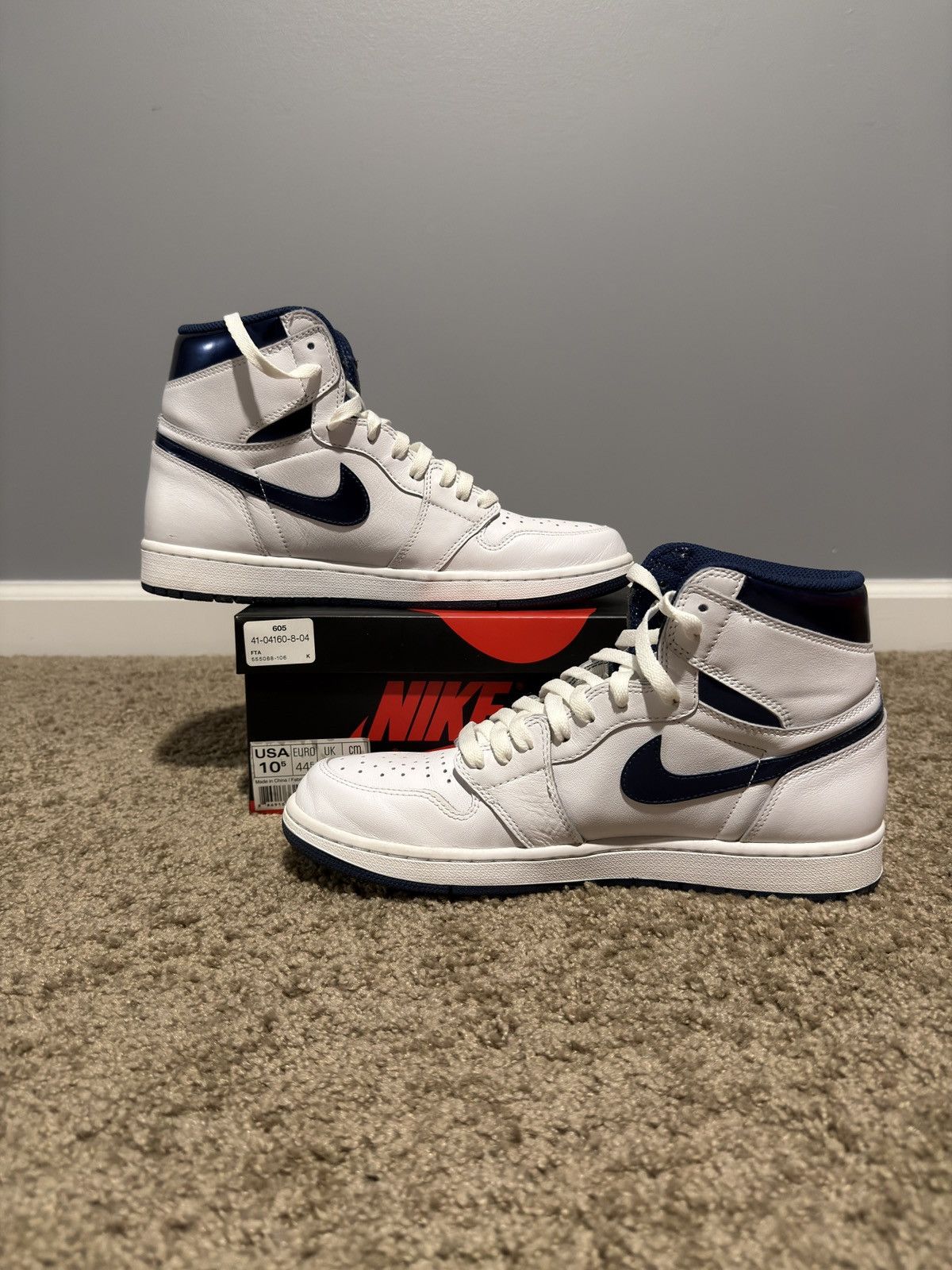 Jordan Brand 2016 Air Jordan 1 High OG "Metallic Navy" Size US 10.5 / EU 43-44 - 3 Thumbnail
