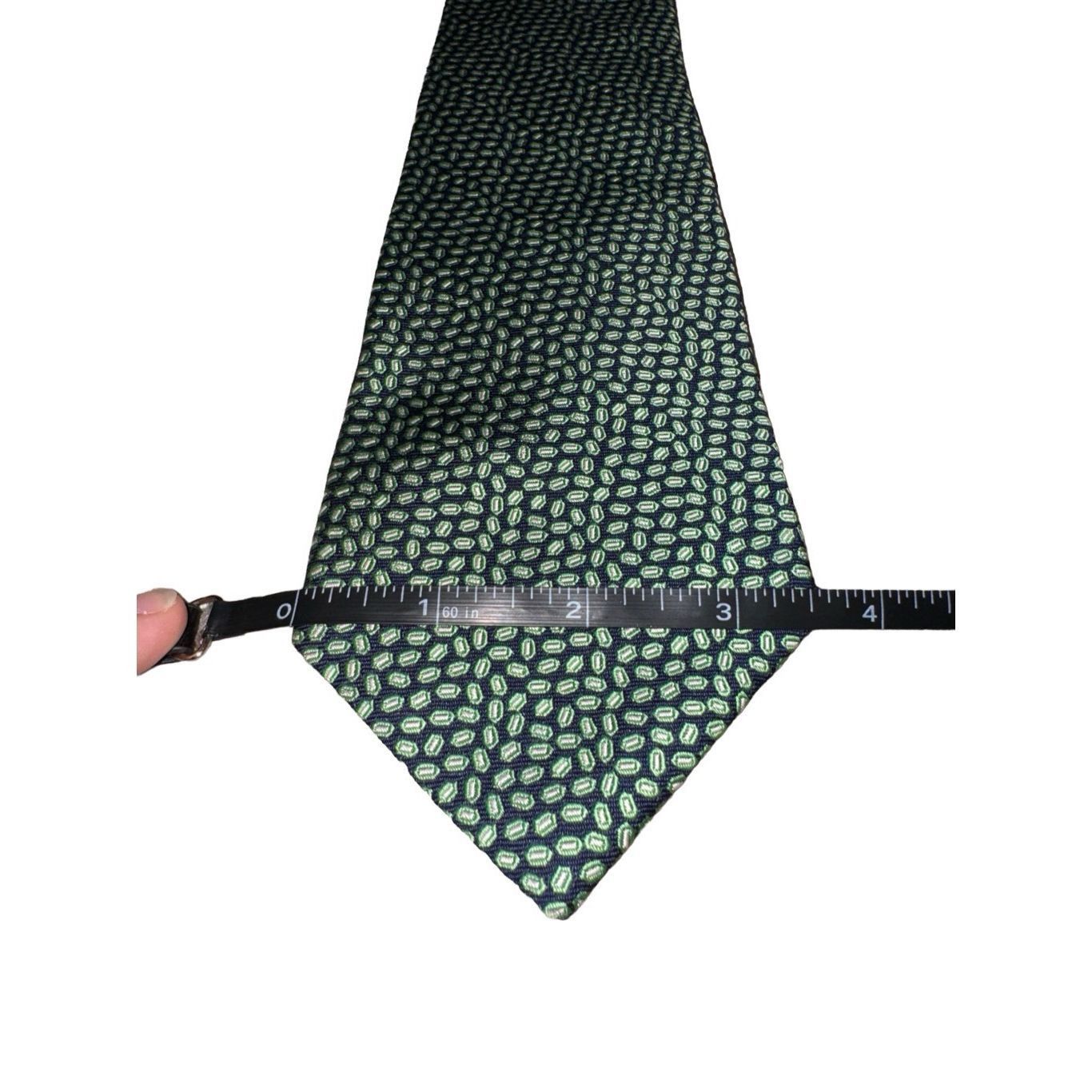 Brooks Brothers Brooks Brothers Green Rice Pattern Handmade in USA 100% Silk Size ONE SIZE - 3 Thumbnail