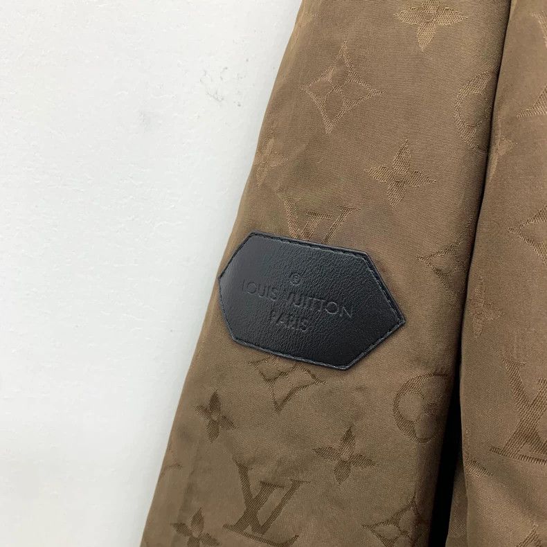 Louis Vuitton Louis Vuitton Dark brown logo full print hooded zipper lon Size XS / US 0-2 / IT 36-38 - 5 Thumbnail
