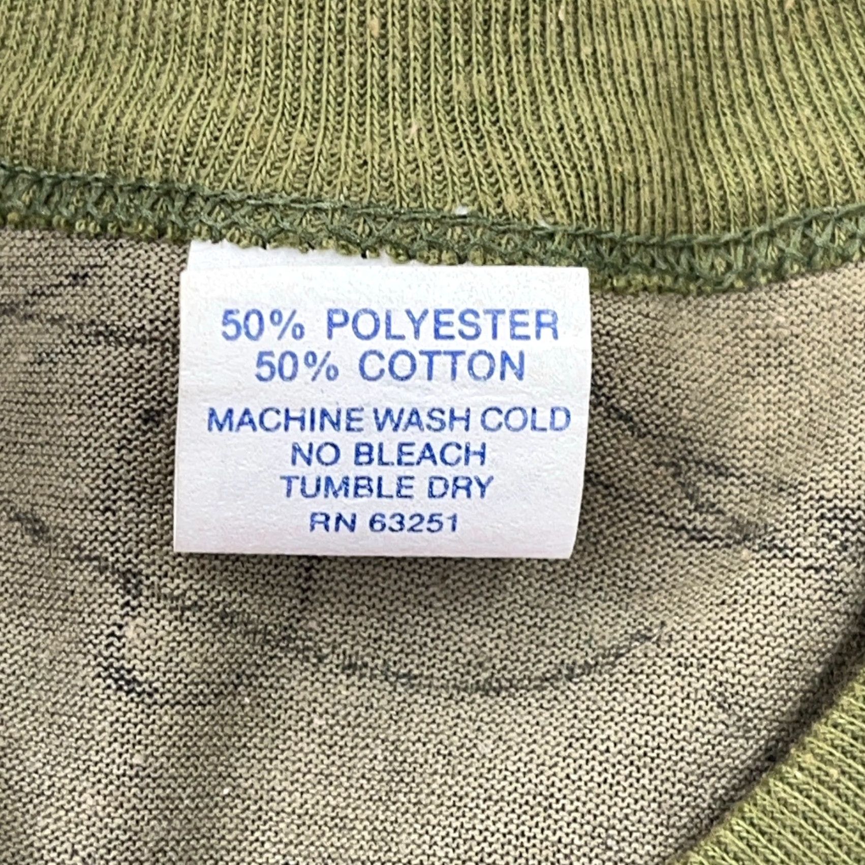 Vintage VINTAGE Camo Shirt Men M Green Pocket Tee USA Army Single Stitch 90s Skate Shirt M Green 90s Hip Hop Military Retro Mens Size US M / EU 48-50 / 2 - 6 Thumbnail