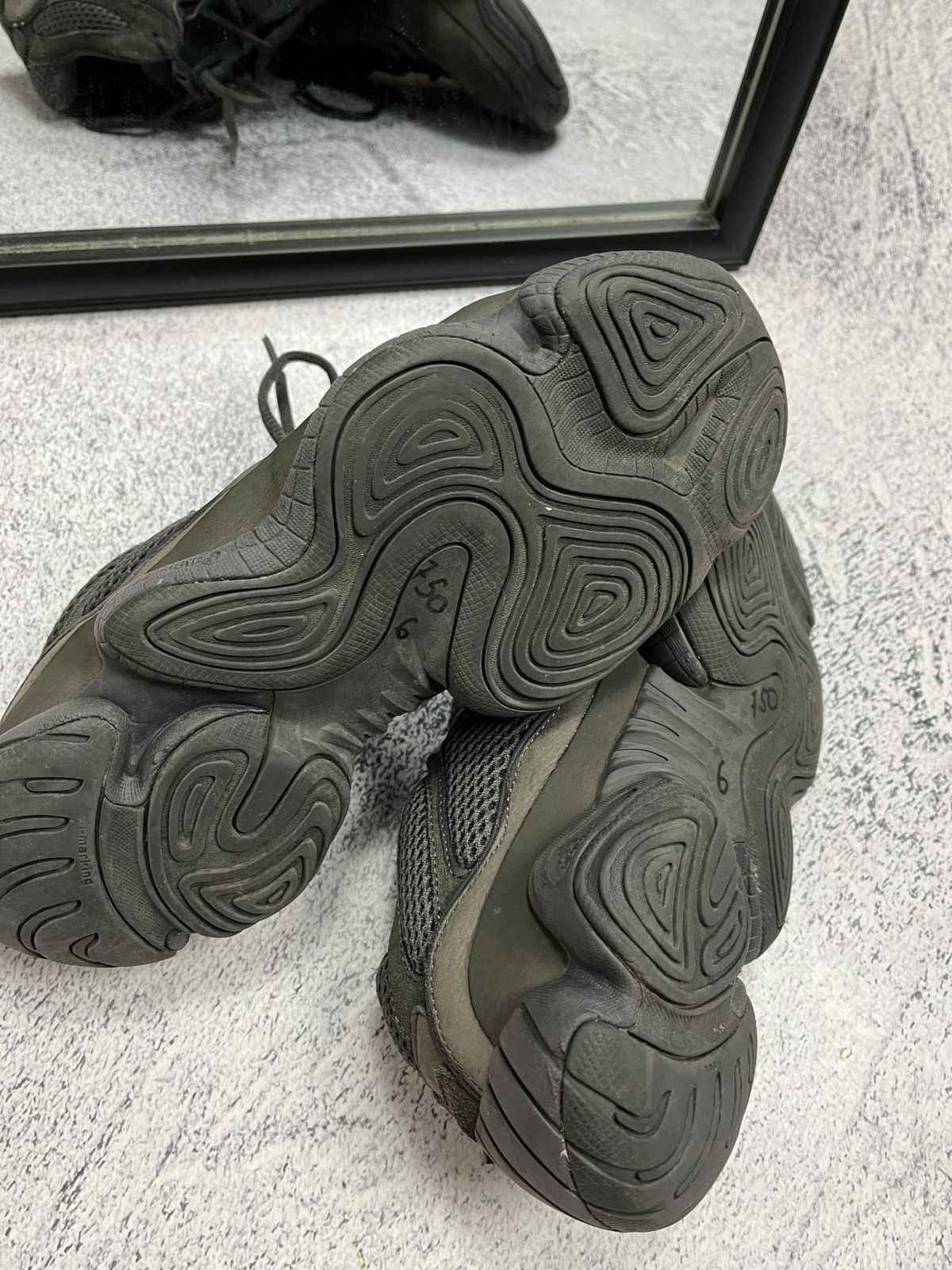 Adidas × Yeezy Adidas Yezzy Boost 500 Utility Black US 8 Size US 8 / EU 41 - 12 Thumbnail