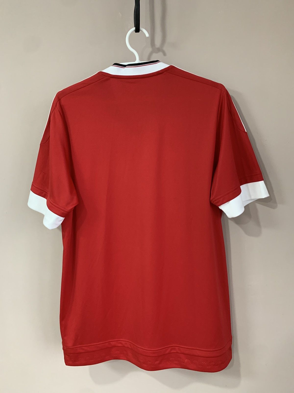 Adidas MANCHESTER UNITED 2015 2016 HOME ADIDAS SOCCER SHIRT JERSEY Size US M / EU 48-50 / 2 - 2 Thumbnail