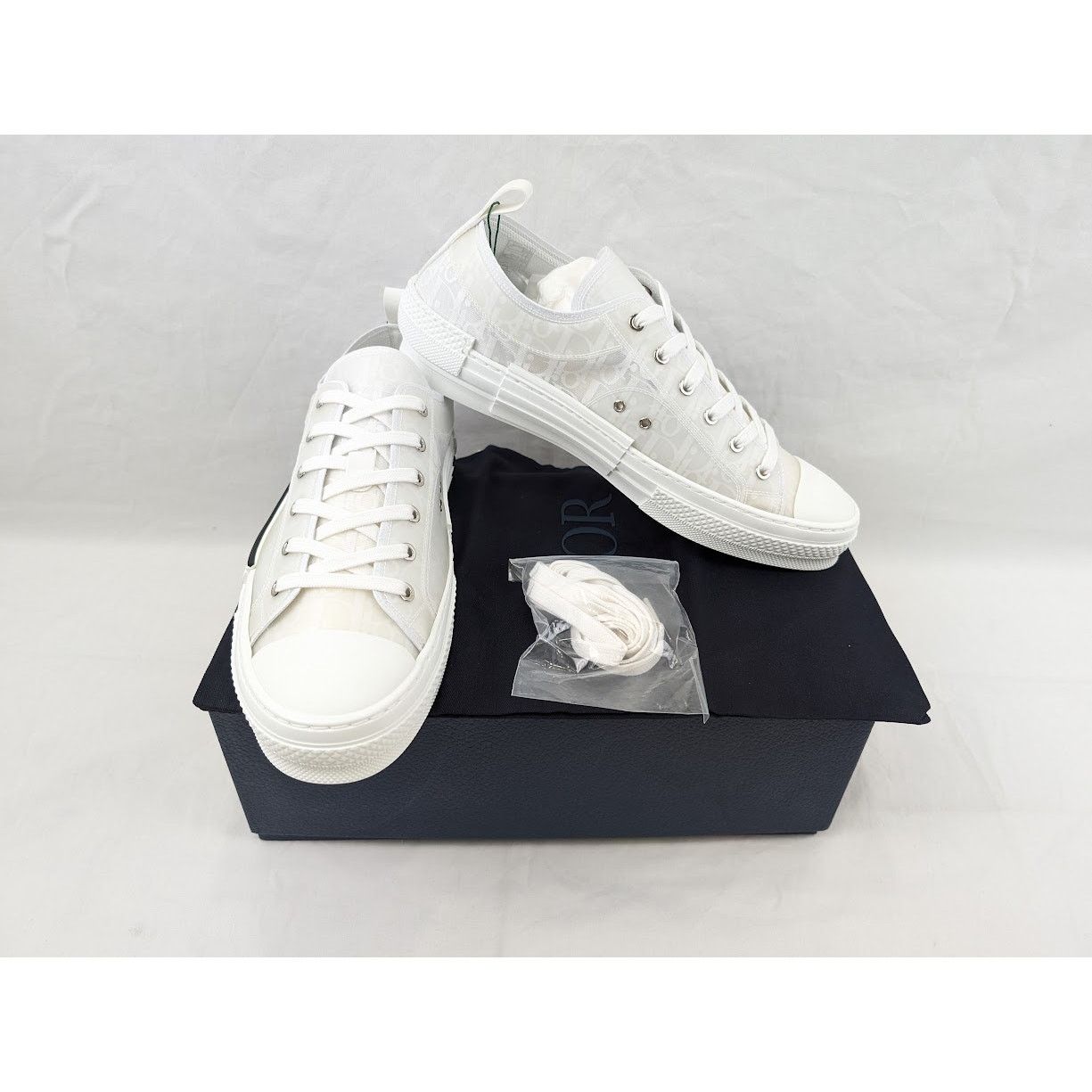 Dior o1rshd1 B23 Low-Top Sneakers Oblique Transparency in White Size US 12.5 / EU 45-46 - 17 Thumbnail