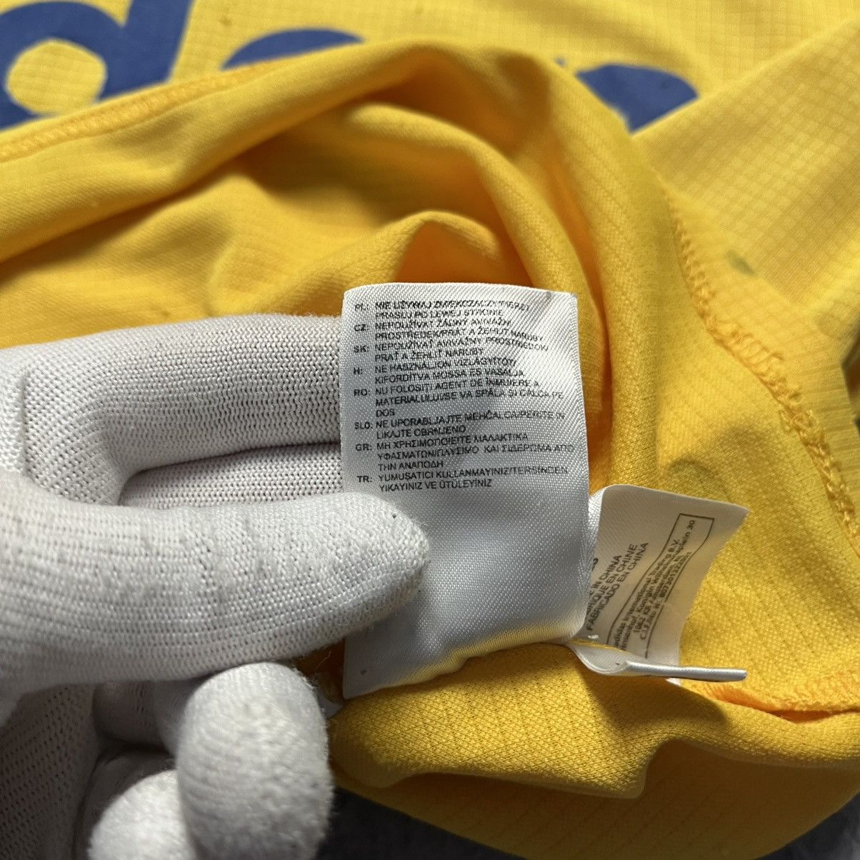 Adidas Vintage Adidas Brondby 2006/2008 Home Soccer Jersey Football Size US XS / EU 42 / 0 - 16 Thumbnail