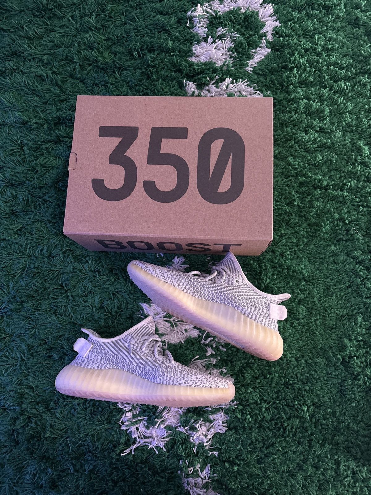 Adidas Yeezy Boost 350 V3 Static Size US 8 / EU 41 - 2 Thumbnail
