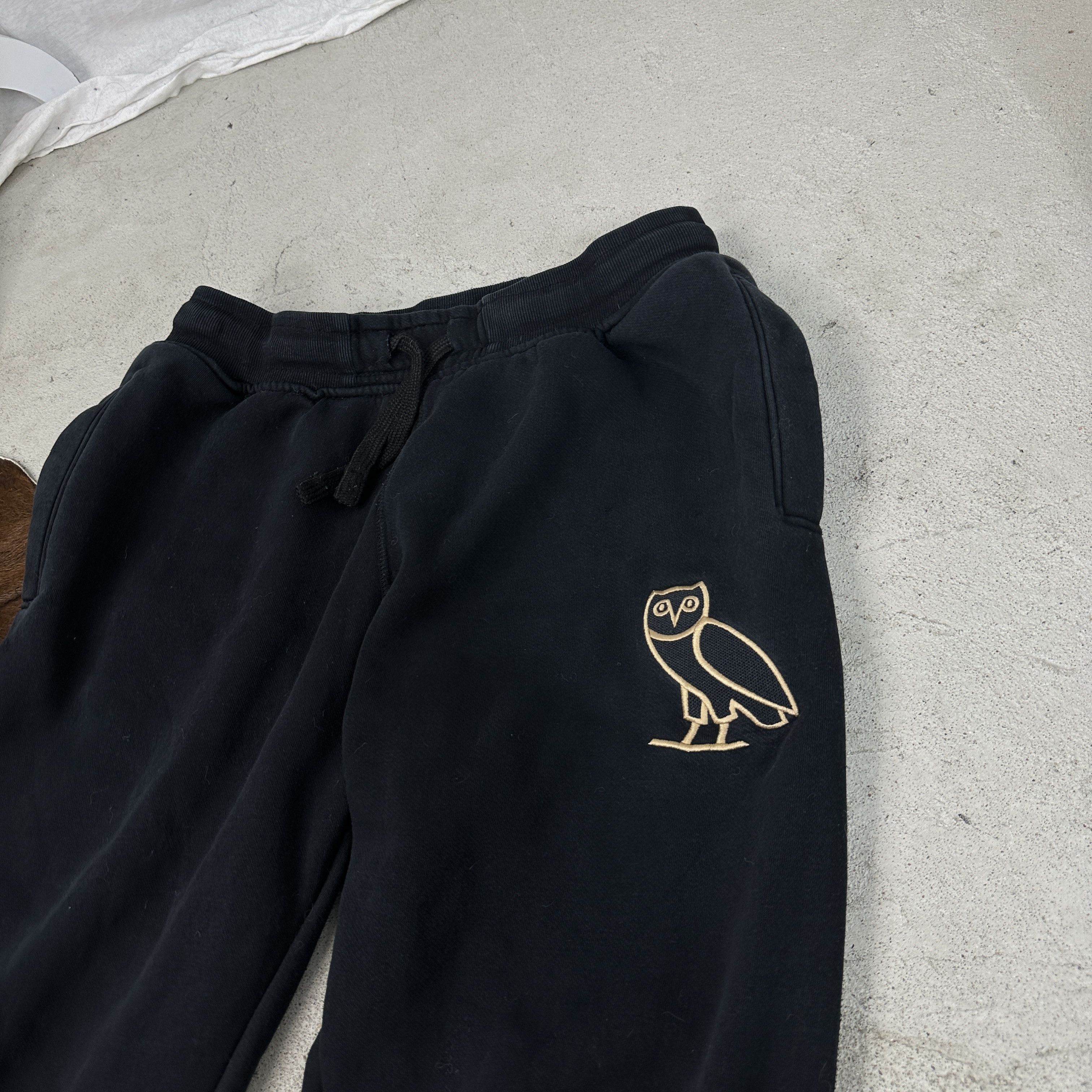 Drake × Vintage Vintage Streetwear Casual Sporty OVO Drake Sweatpants Size US 38 / EU 54 - 2 Thumbnail