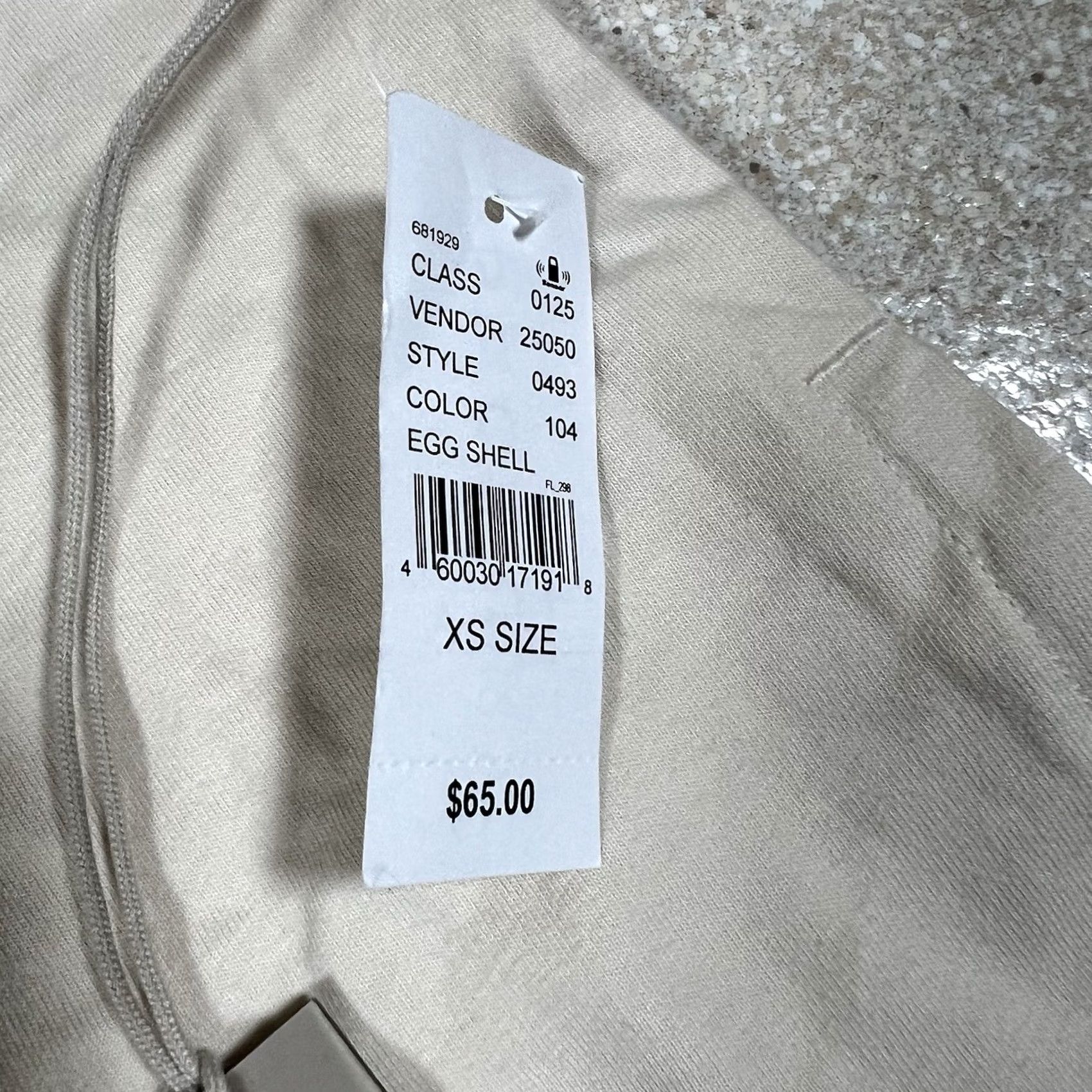 Essentials ESSENTIALS Fear of God Tee Dress “Egg Shell” - White XS Shirt Dress Womens Long Shell Tee Dress Size XS Size XS / US 0-2 / IT 36-38 - 6 Thumbnail