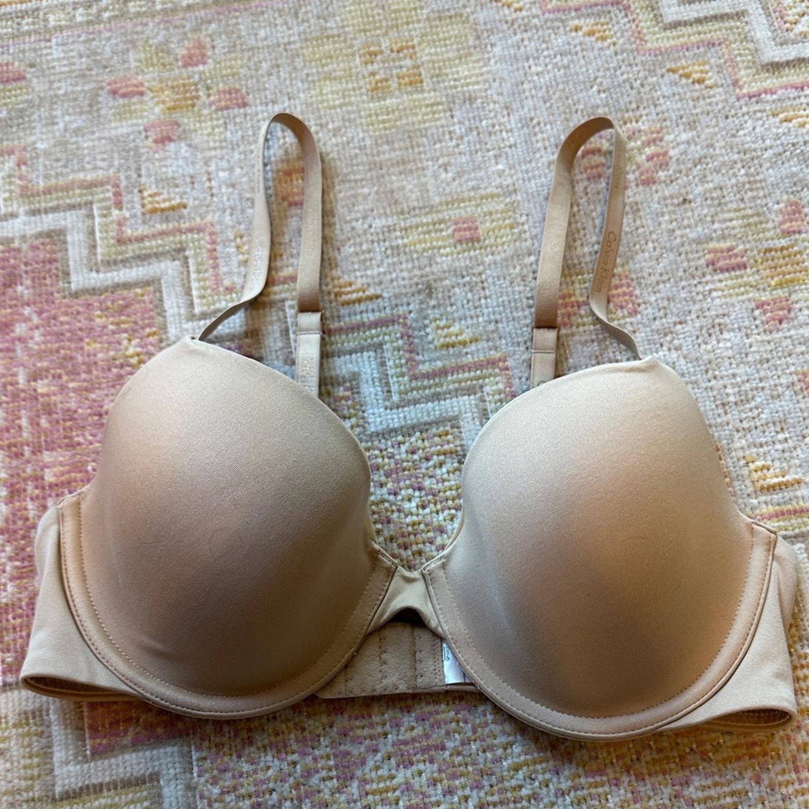 Calvin Klein Calvin Klein Nude Bra 34B NWOT Lined Cups Size ONE SIZE - 1 Thumbnail