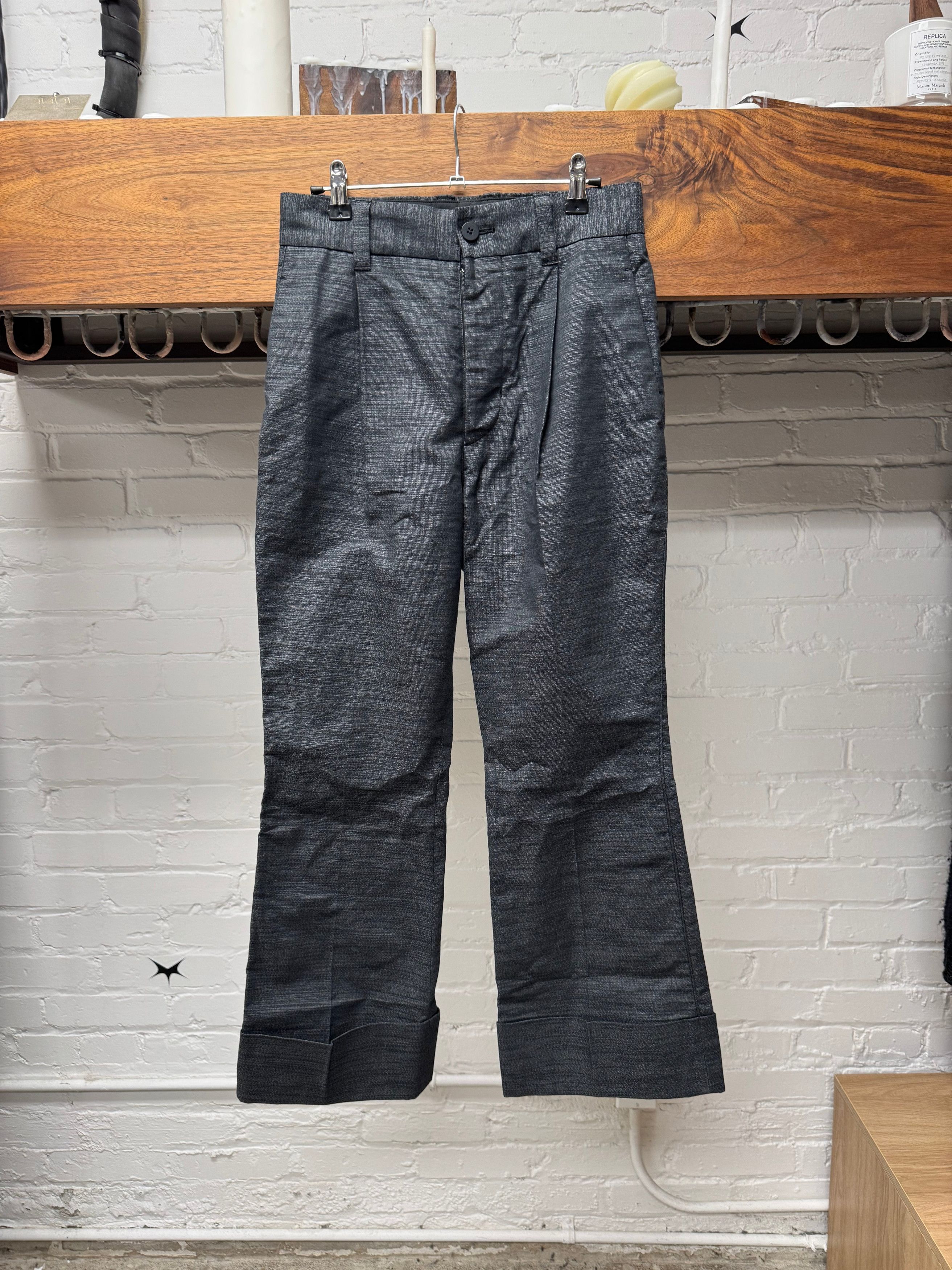 Issey Miyake Issey Miyake Flared Leg Black Pleated Trousers Size 26" / US 2 / IT 38 - 1 Thumbnail