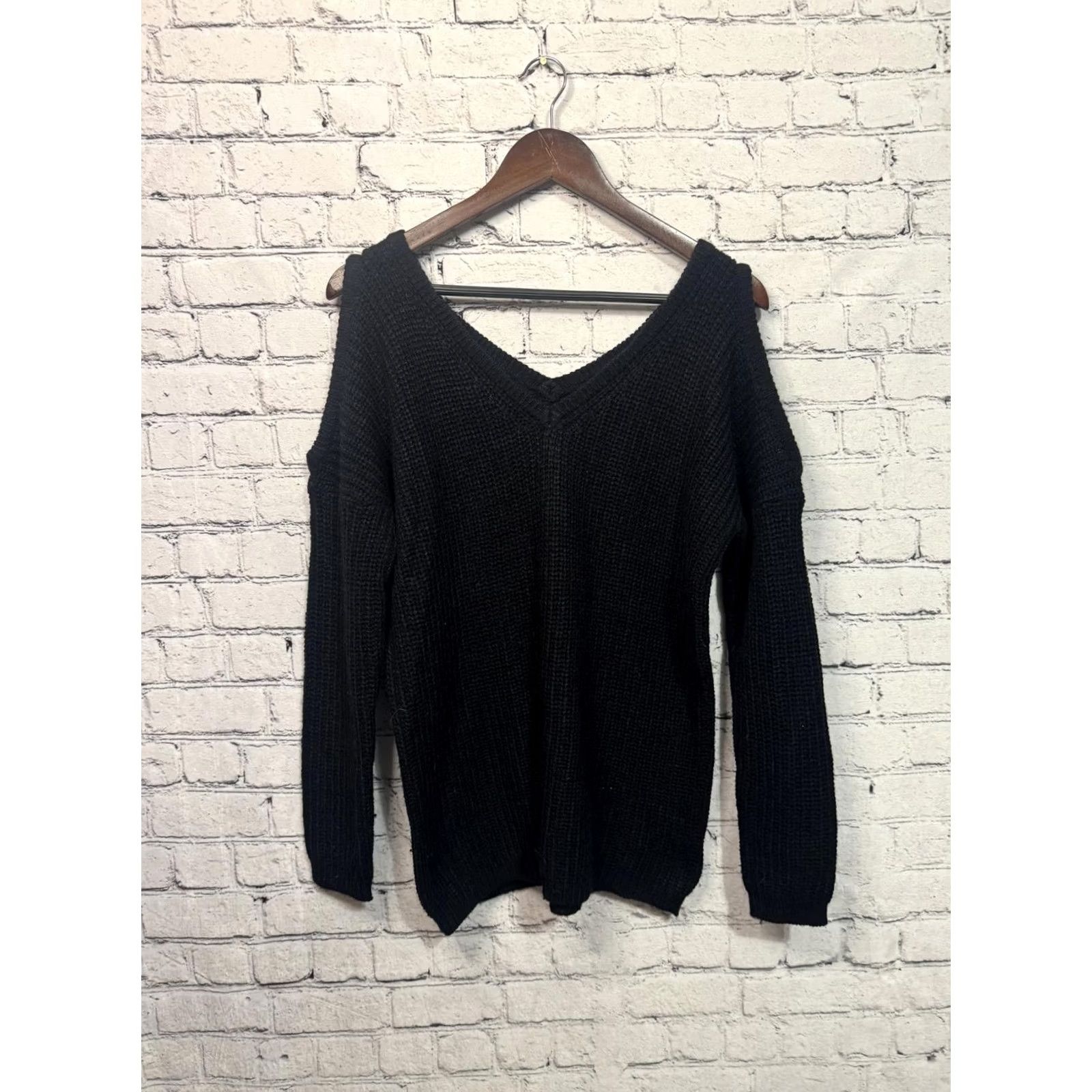 Vintage Ambiance Black Cold Shoulder V-Neck Sweater Shirt Women Small Regular Size S Knit Pullover Crew Neck Long Sleeve Solid 100% Cotton Mens? Size S / US 4 / IT 40 - 2 Thumbnail