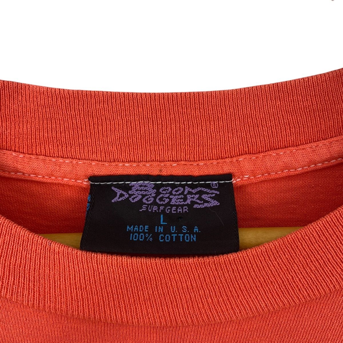 Vintage Vintage 90s BOOM DOGGERS Surfing big printed backhit tee Size US L / EU 52-54 / 3 - 4 Thumbnail