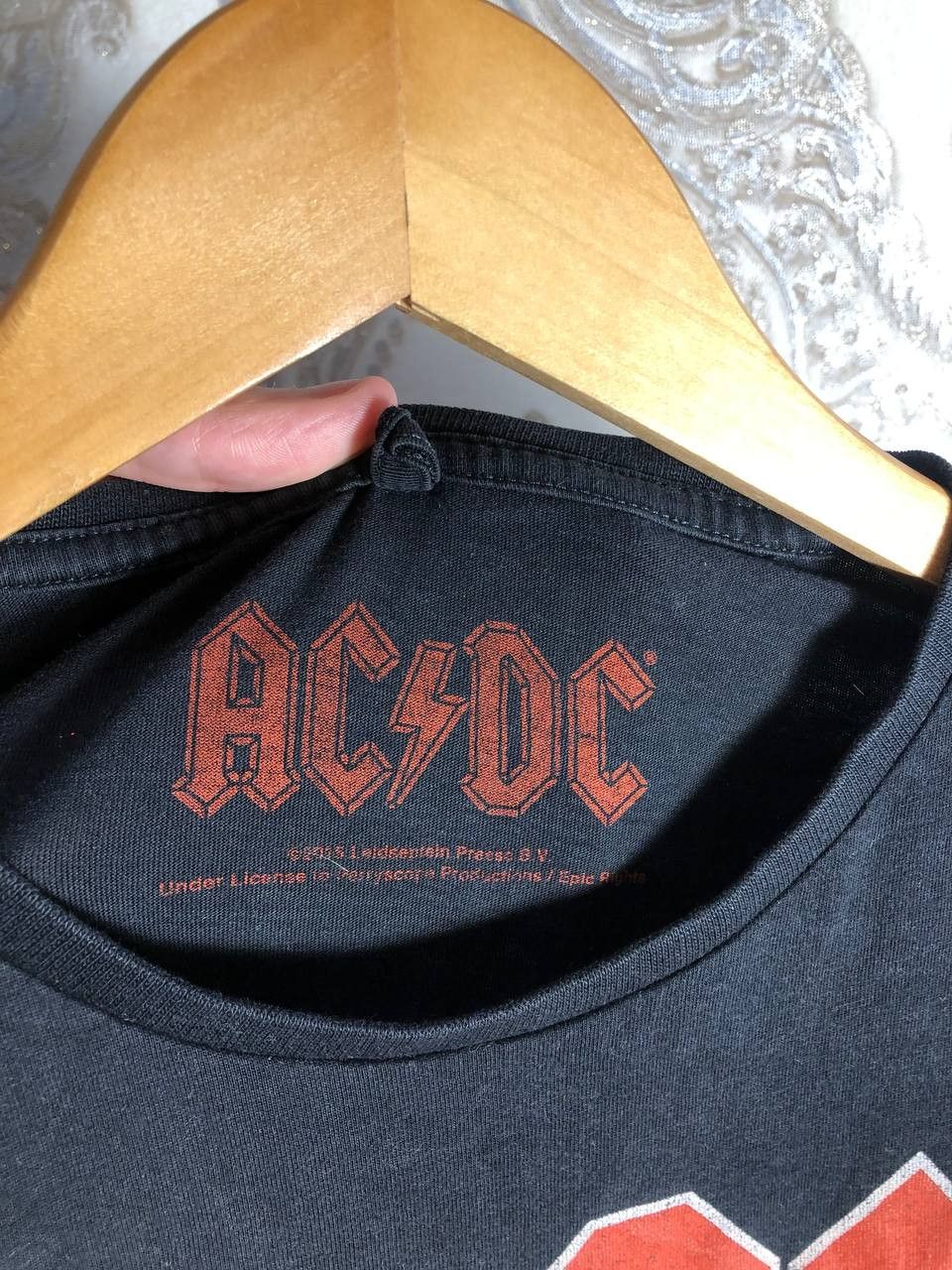 Band Tees Vintage AC/DC Tour Rock T-shirt Metal Punk Y2K Retro 90s Size US L / EU 52-54 / 3 - 3 Thumbnail