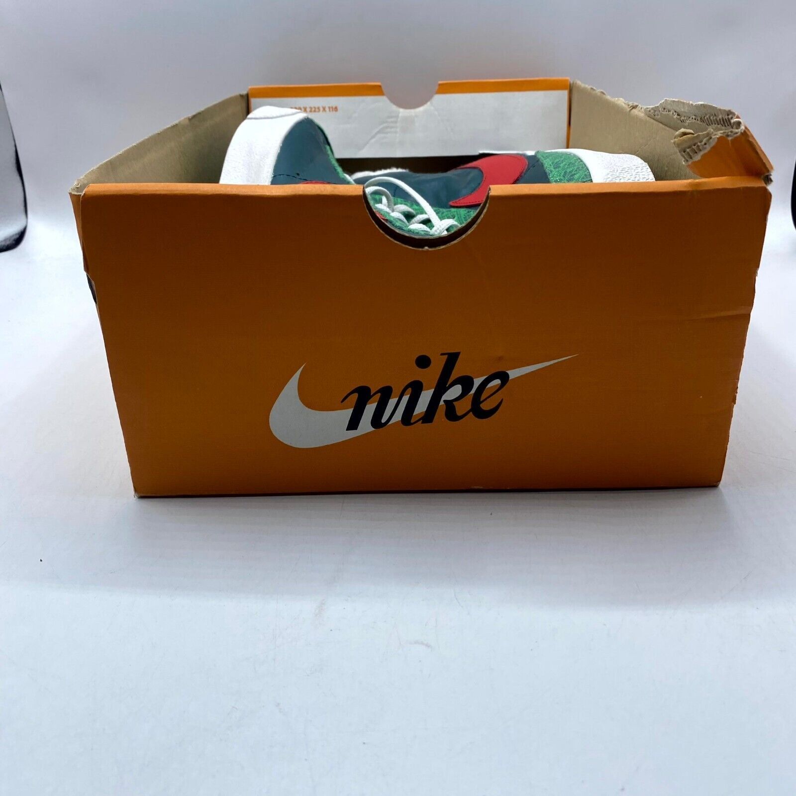 Nike Nike Blazer Mid '77 Vintage Nordic Christmas DC1619-300 NEW Size US 12 / EU 45 - 11 Thumbnail