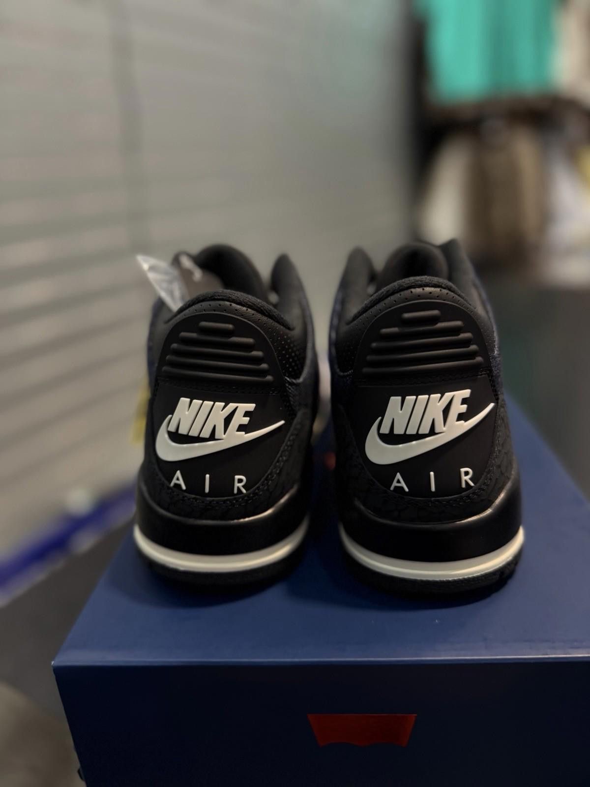 Jordan Brand Levi's x Air Jordan 3 Retro Men's Size 9.5 Indigo Denim NEW Size US 9.5 / EU 42-43 - 11 Thumbnail