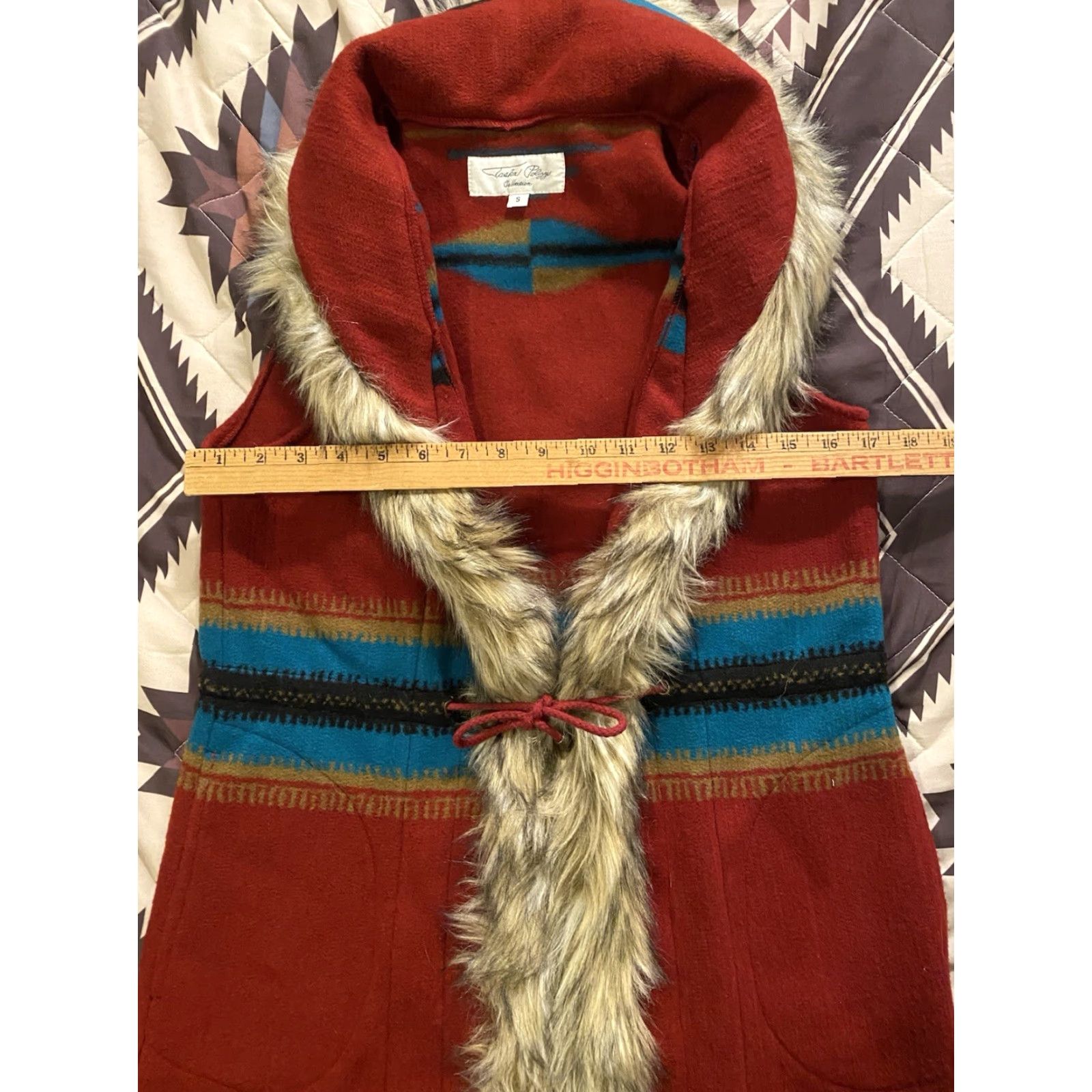 Vintage Tasha Polizzi Sleeveless Jacket Vest Tie Front Southwest Aztec Faux Fur Red S Womens Jacket Size S / US 4 / IT 40 - 5 Thumbnail
