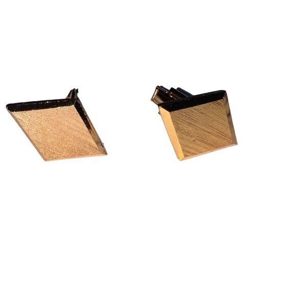 Vintage Vintage Gold-Toned Square Cufflinks 1.75 inches aprox Size ONE SIZE - 1 Thumbnail
