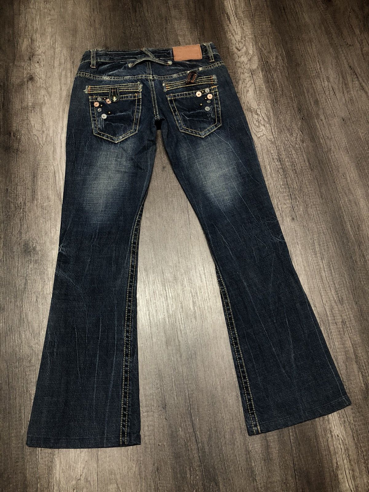 Japanese Brand × REEF Vintage Reef Flare Distressed Jeans (unisex) Size 29" - 5 Thumbnail