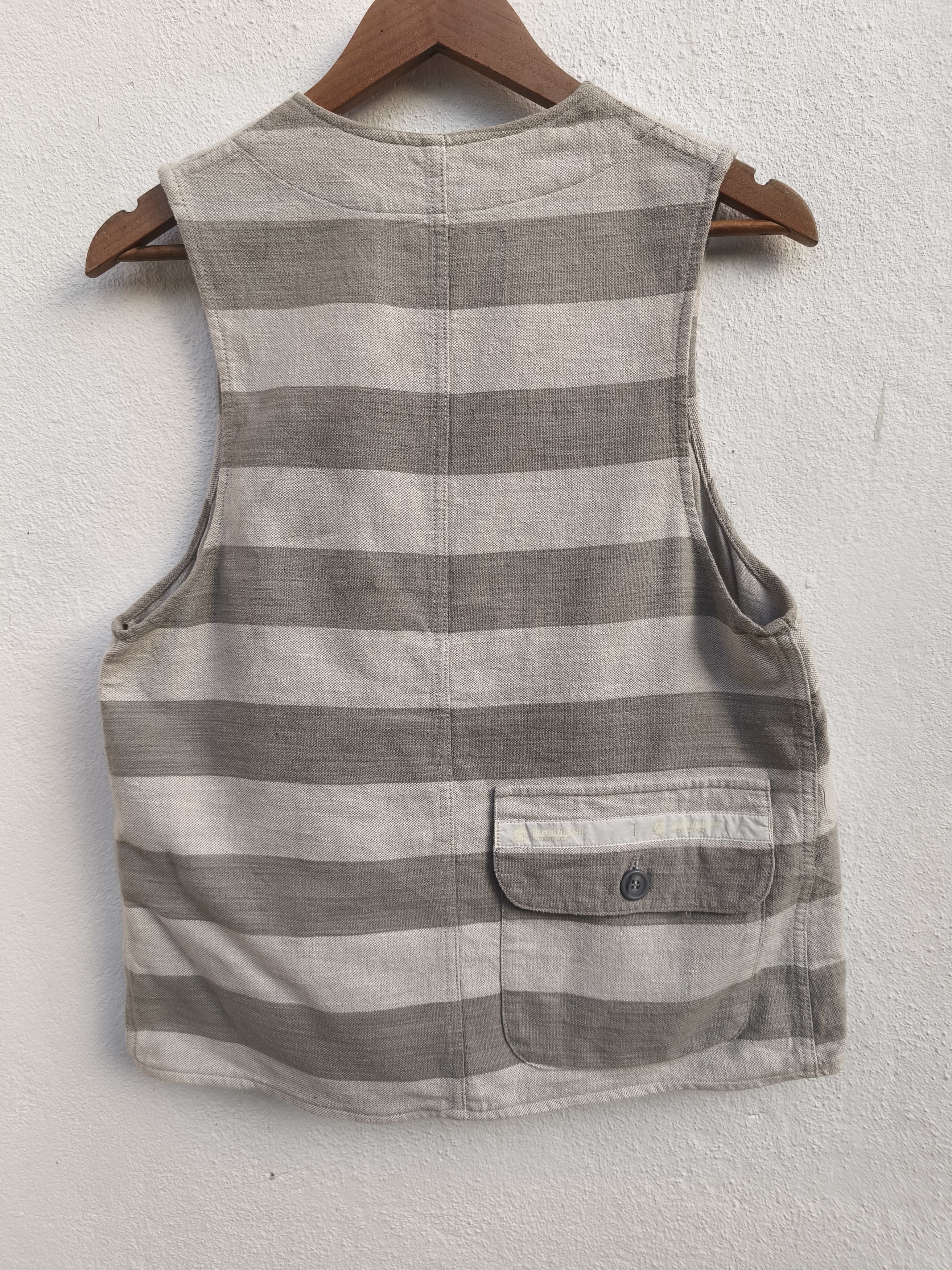 Mountain Research Mountain Research Vest Other Colours Project 072 Game Vest Size US M / EU 48-50 / 2 - 8 Thumbnail