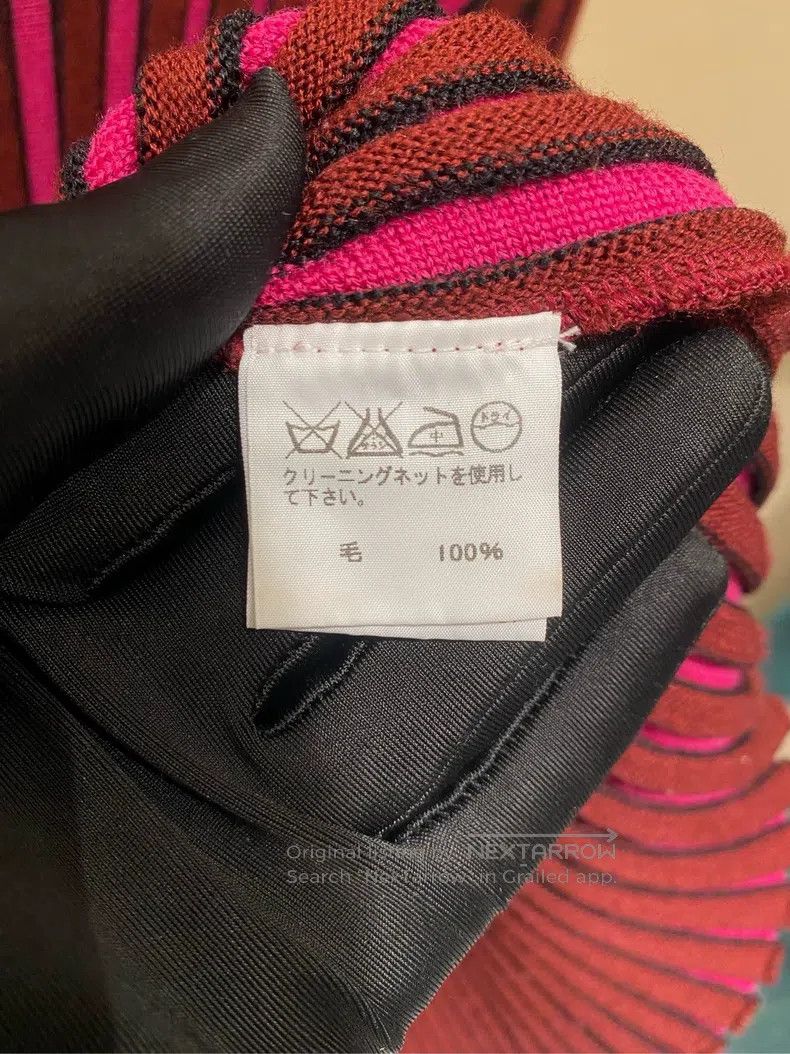 Issey Miyake Issey Miyake Rose Red and Black Patchwork Sweater Top Size M / US 6-8 / IT 42-44 - 6 Thumbnail