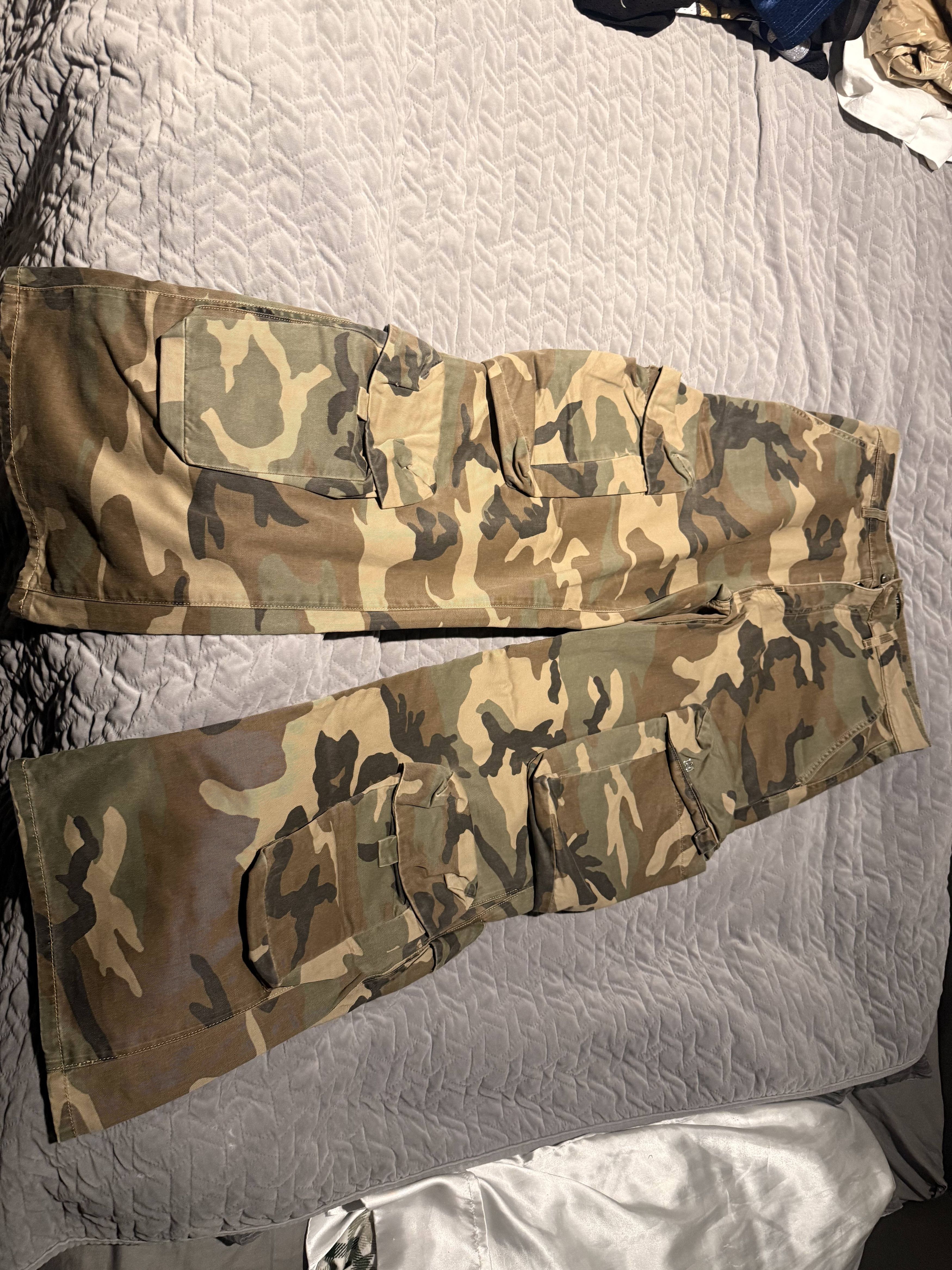 Amiri AMIRI Camo Cargo Pants – Size 31 – Multi Pocket Military Size US 31 - 1 Thumbnail