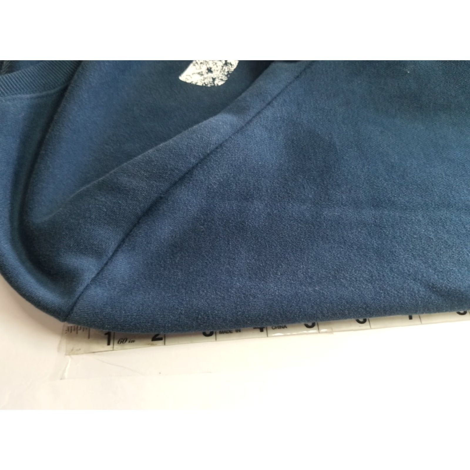 Vintage Distorted People Sweatshirt Navy Long Sleeve Crew Neck L Men's Navy Blue Pullover Fleece Solid Size L Size US L / EU 52-54 / 3 - 7 Thumbnail