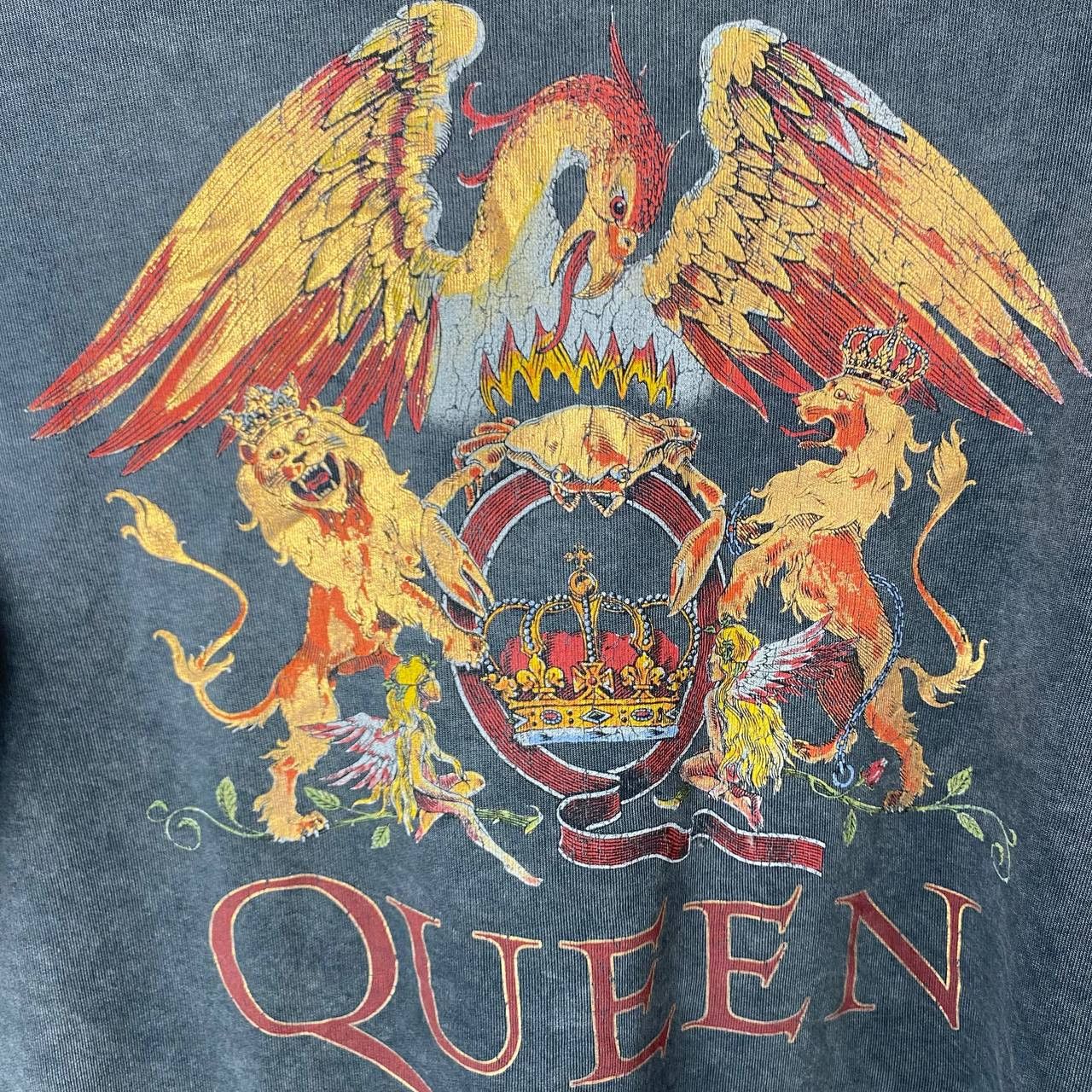 Other QUEEN MEN'S UNIsex GRAY PULLOVER SWEATSHIRT SIZE M Size US M / EU 48-50 / 2 - 3 Thumbnail