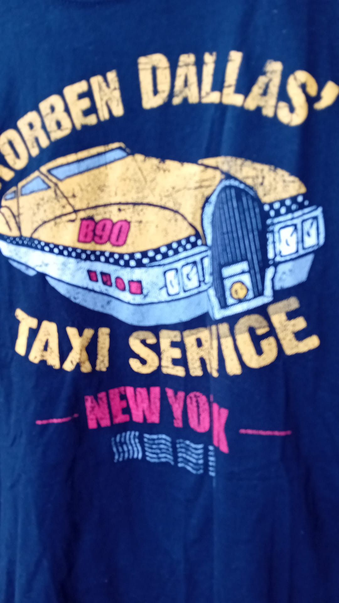 Gildan Korben Dallas Taxi Service The Fifth Element movie tee sz M Size US M / EU 48-50 / 2 - 4 Thumbnail