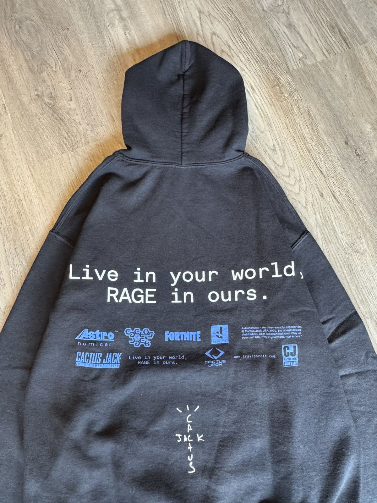 Travis Scott CACTUS JACK BY TRAVIS SCOTT PULLOVER WORLD HOODIE Size US M / EU 48-50 / 2 - 6 Thumbnail
