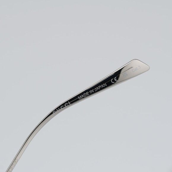 Gucci Gucci GG1923SA 002 Sunglasses Silver with Pearl Square Frame Size ONE SIZE - 7 Thumbnail