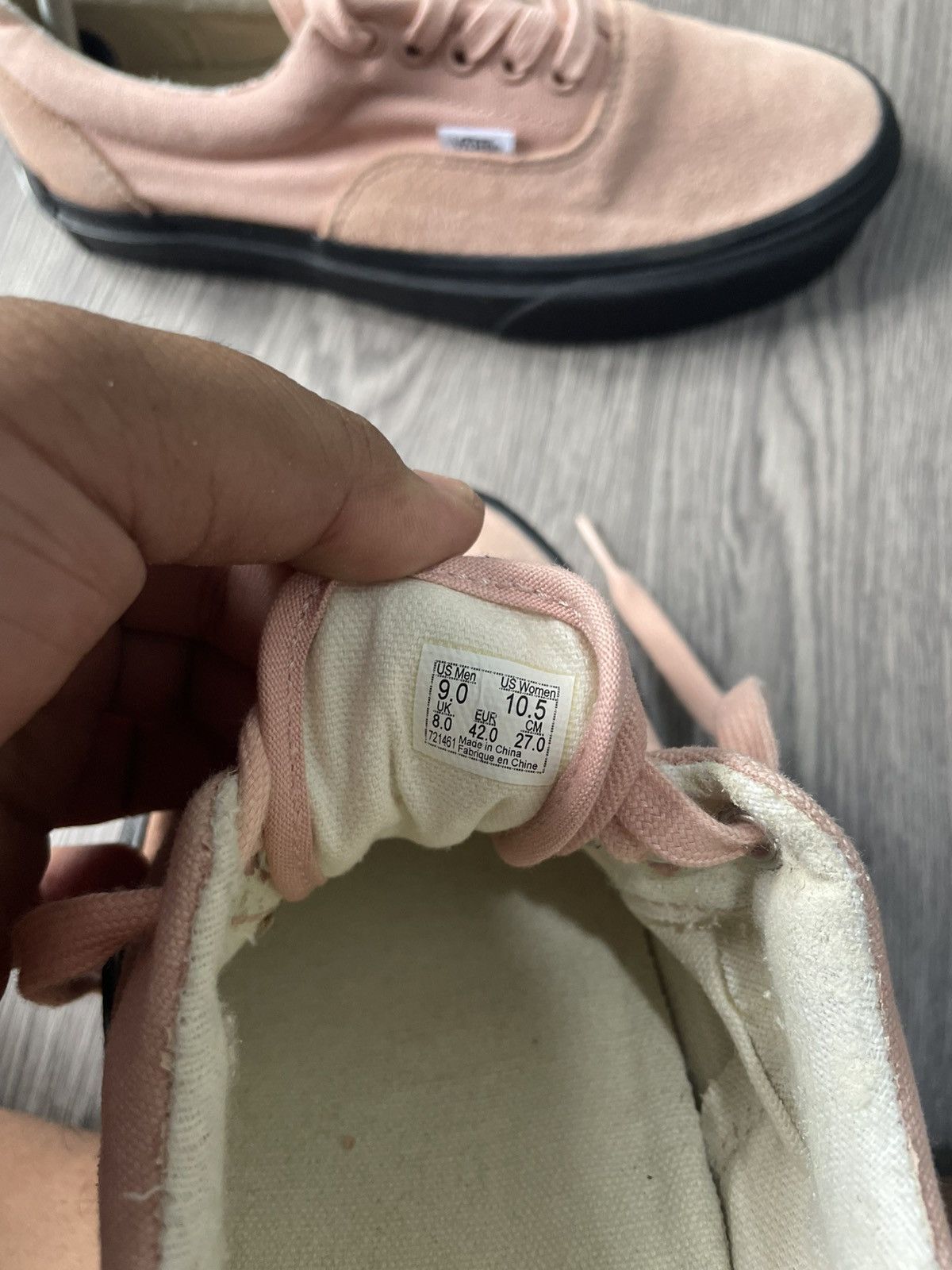 Vans VANS ERA X PURLICUE YEAR OF PIG Size US 9 / EU 42 - 9 Thumbnail