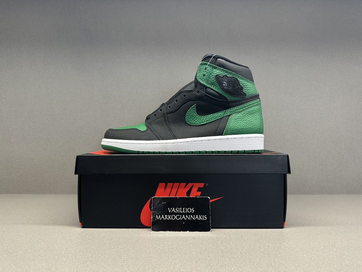image of Jordan Brand 1 Retro High Pine Green Black Shoes in Black Green, Men's (Size 9)