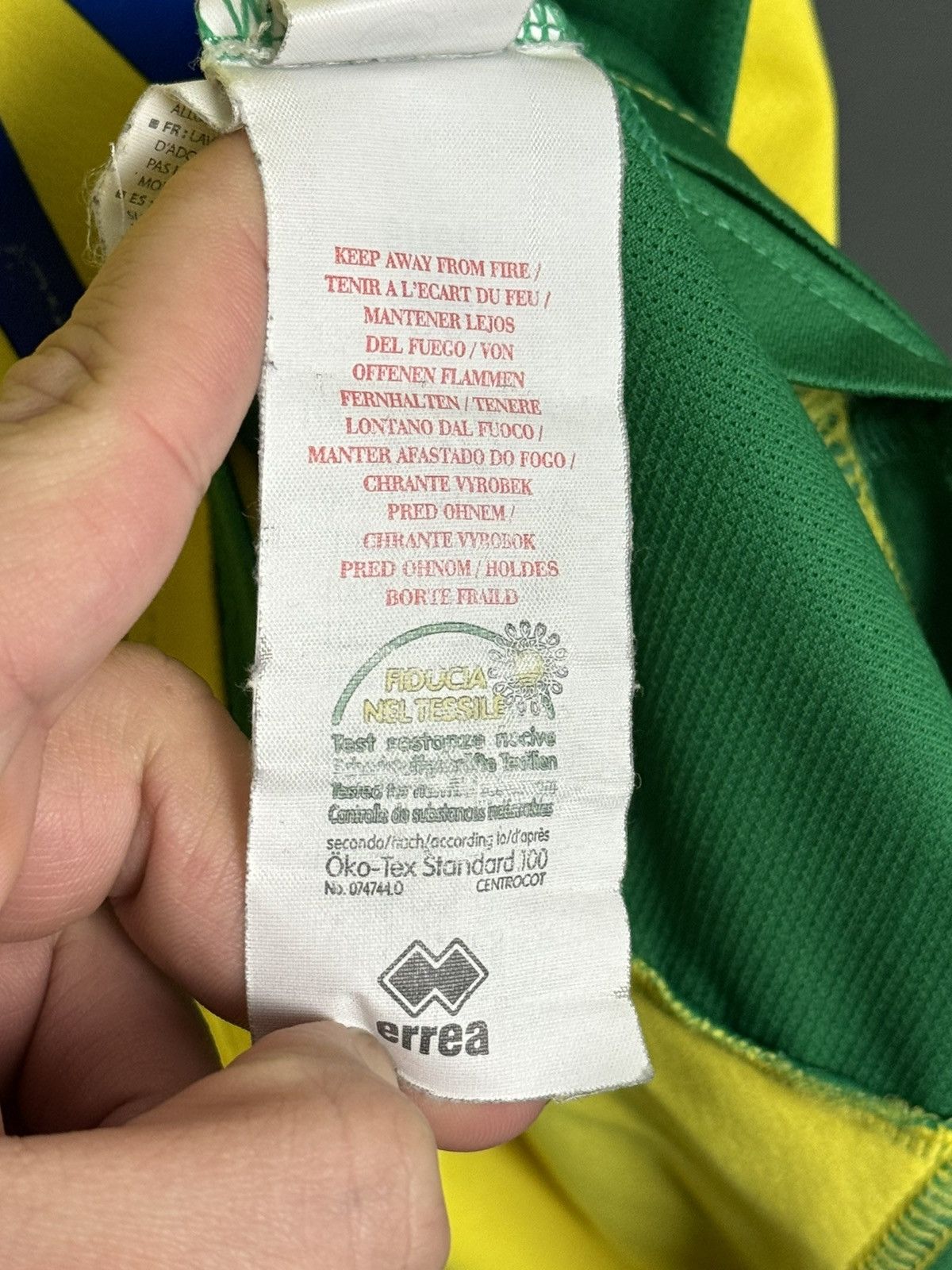 Errea Norwich City 13/14 Home Football Jersey Size US S / EU 44-46 / 1 - 16 Thumbnail
