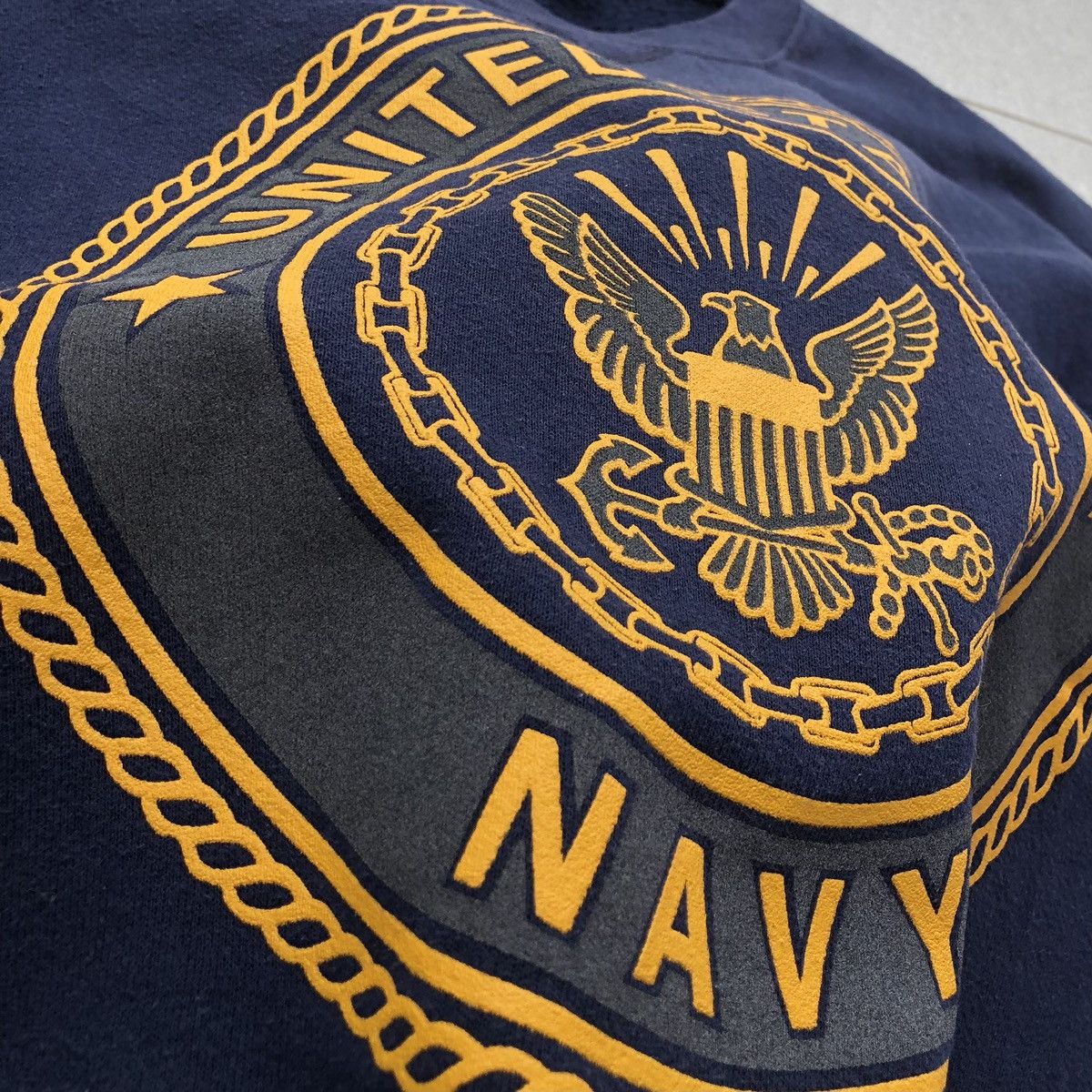 Vintage VTG 90's United States Navy Made In USA Crewneck Sweatshirt Size US L / EU 52-54 / 3 - 4 Thumbnail