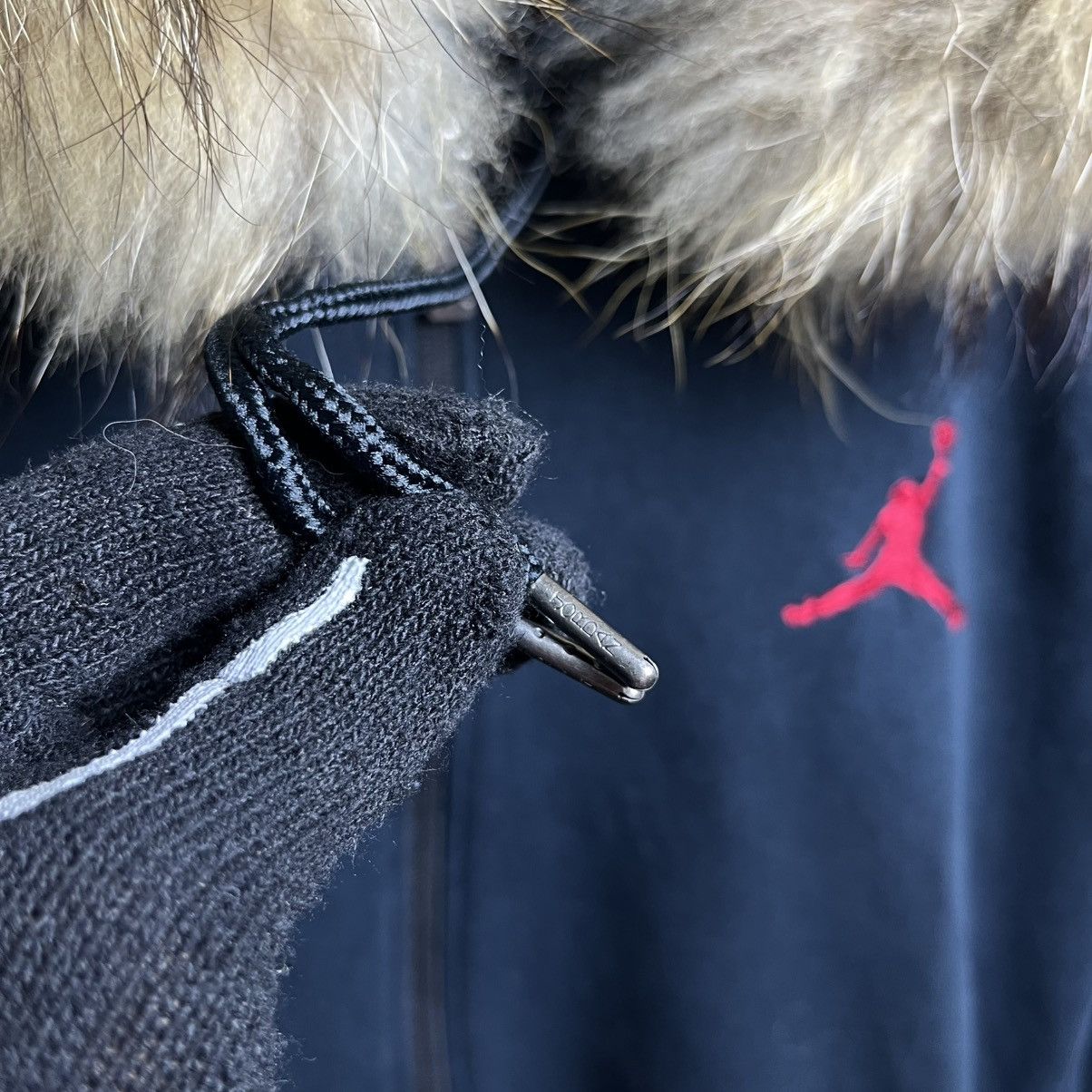 Japanese Brand Michael Jordan Faux Fur Hoodie Ifsixwasnine LGB Style Size US L / EU 52-54 / 3 - 9 Thumbnail