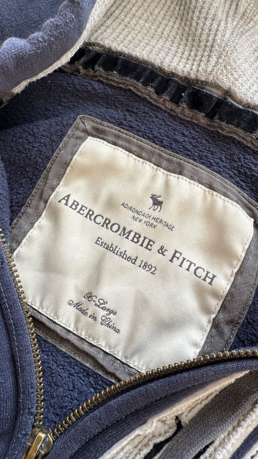 Japanese Brand Y2K A&F faded Zip Hoodie ifsixwasnine LGB dirty carhartt Size US M / EU 48-50 / 2 - 7 Thumbnail