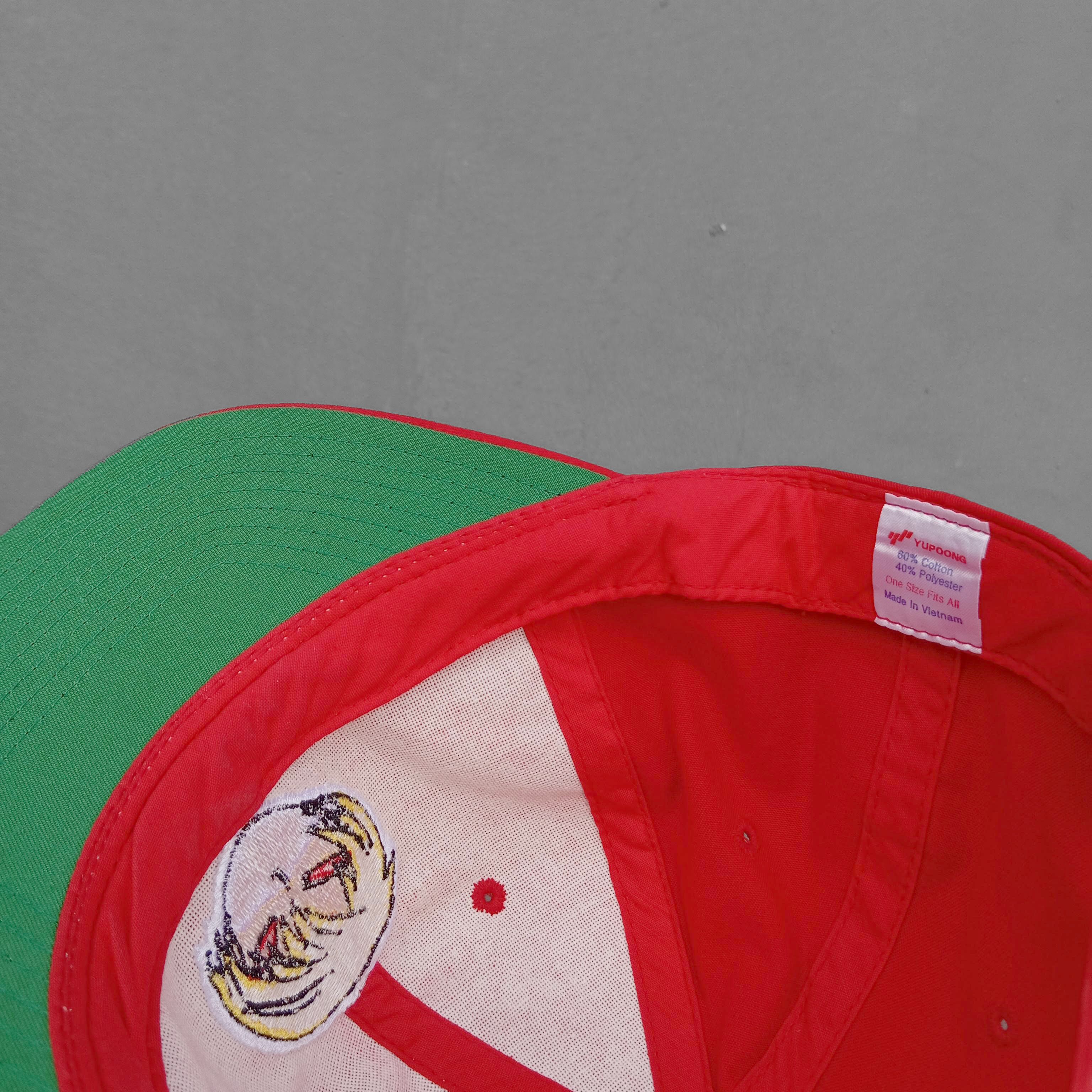 Hook-Ups vintage hook ups red eyes snapback Size ONE SIZE - 3 Thumbnail