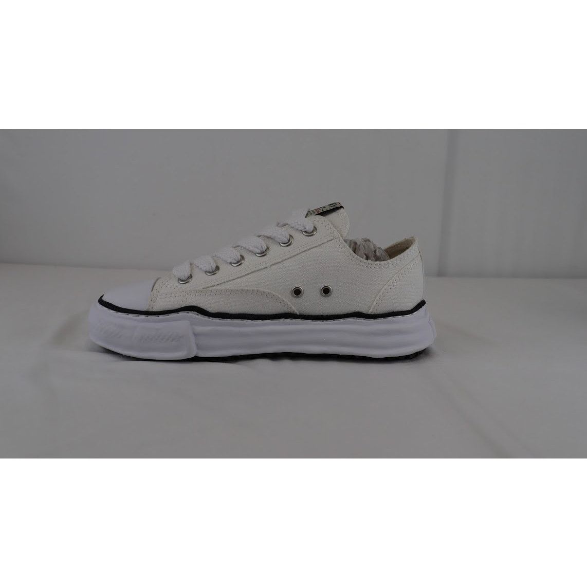 Maison MIHARA YASUHIRO o1rshd1 OG Sole Canvas Low-top Sneaker in Beige/White Size US 8 / EU 41 - 6 Thumbnail