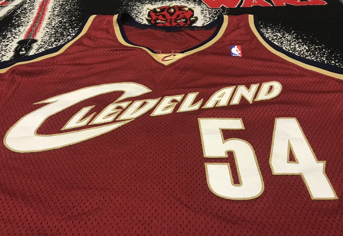 Other 04’ Cleveland Cavalier Lee Nailon Aut ProCut Jersey Reebok Size US XXL / EU 58 / 5 - 3 Thumbnail
