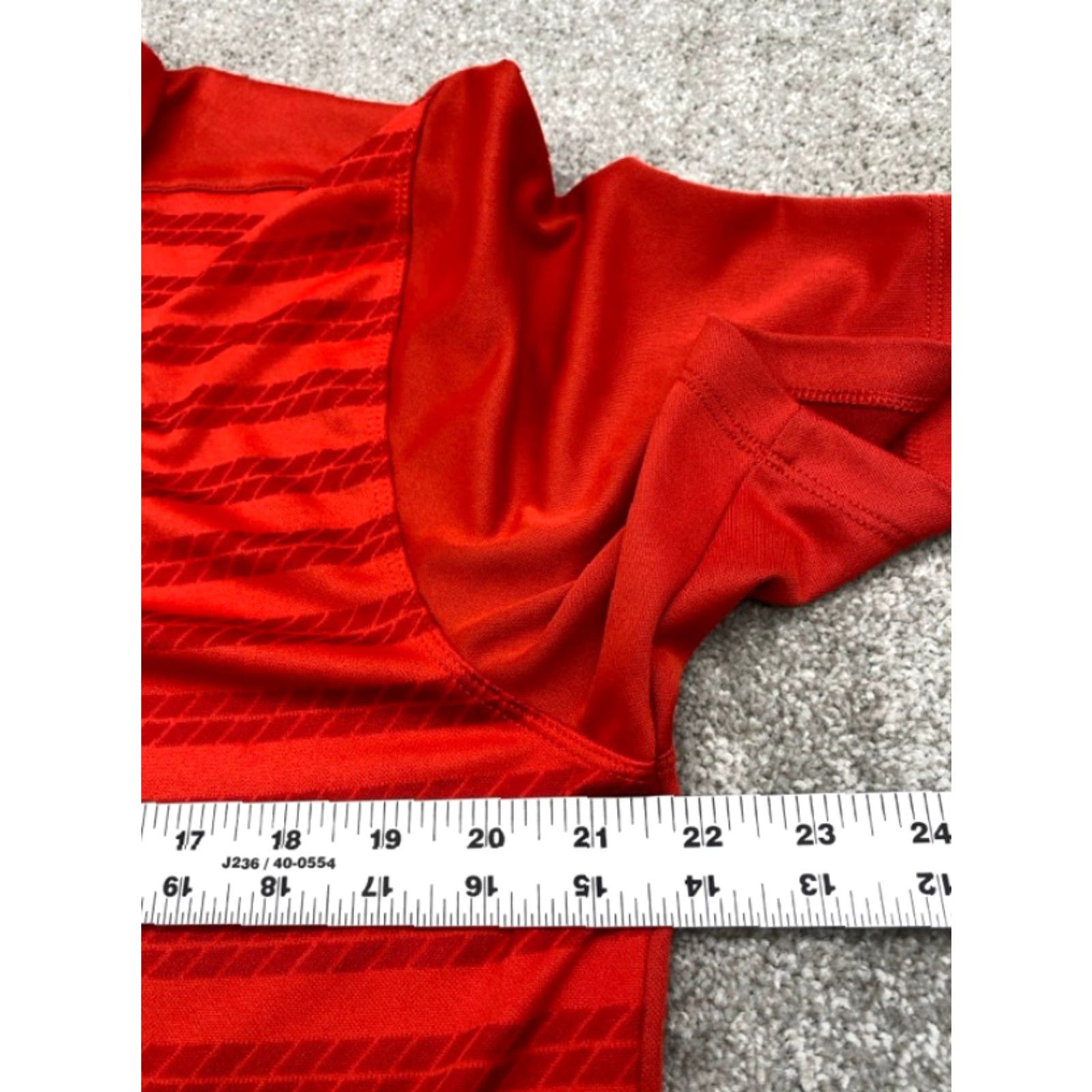 Nike Nike Polo Shirt Mens M Red Striped Dri-Fit Performance Logo Golf Shirt Size US M / EU 48-50 / 2 - 8 Thumbnail