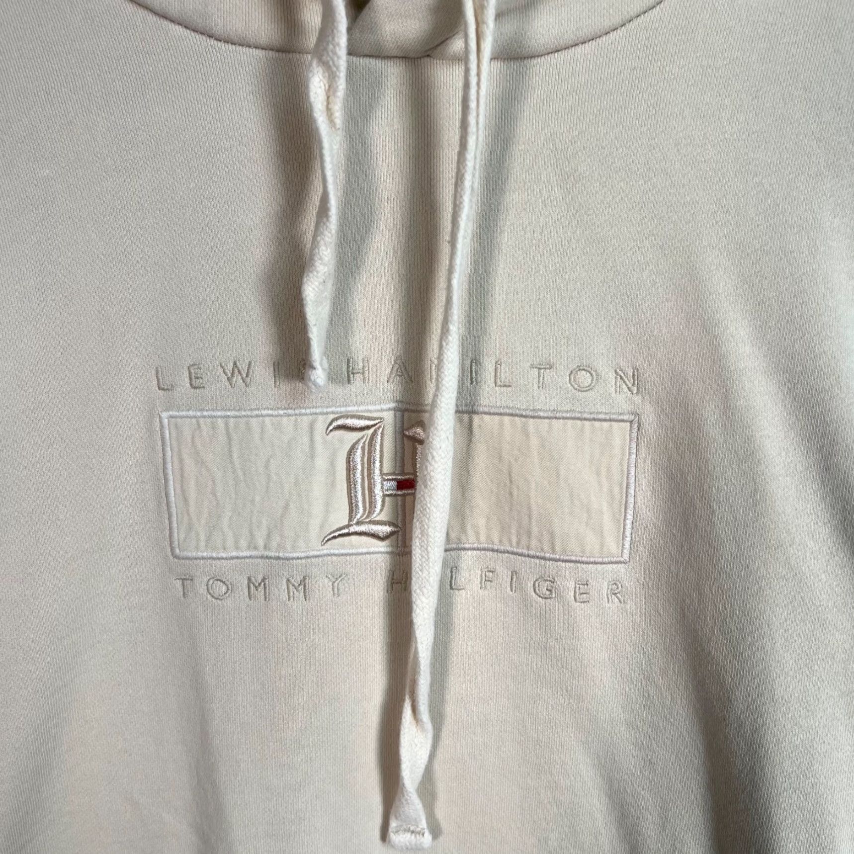 Tommy Hilfiger Tommy Hilfiger Lewis Hamilton Hoodie Pullover Mens Size Large Ivory Sweatshirt Fleece Cotton Size US L / EU 52-54 / 3 - 6 Thumbnail